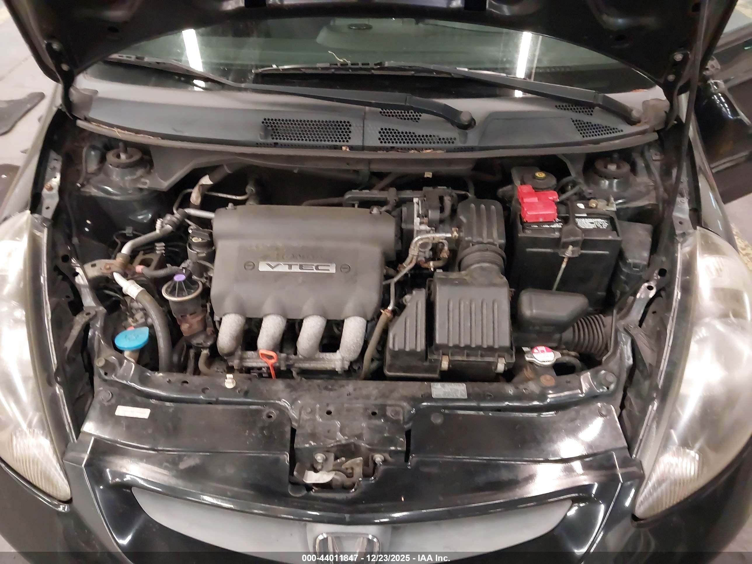 HONDA FIT image 10