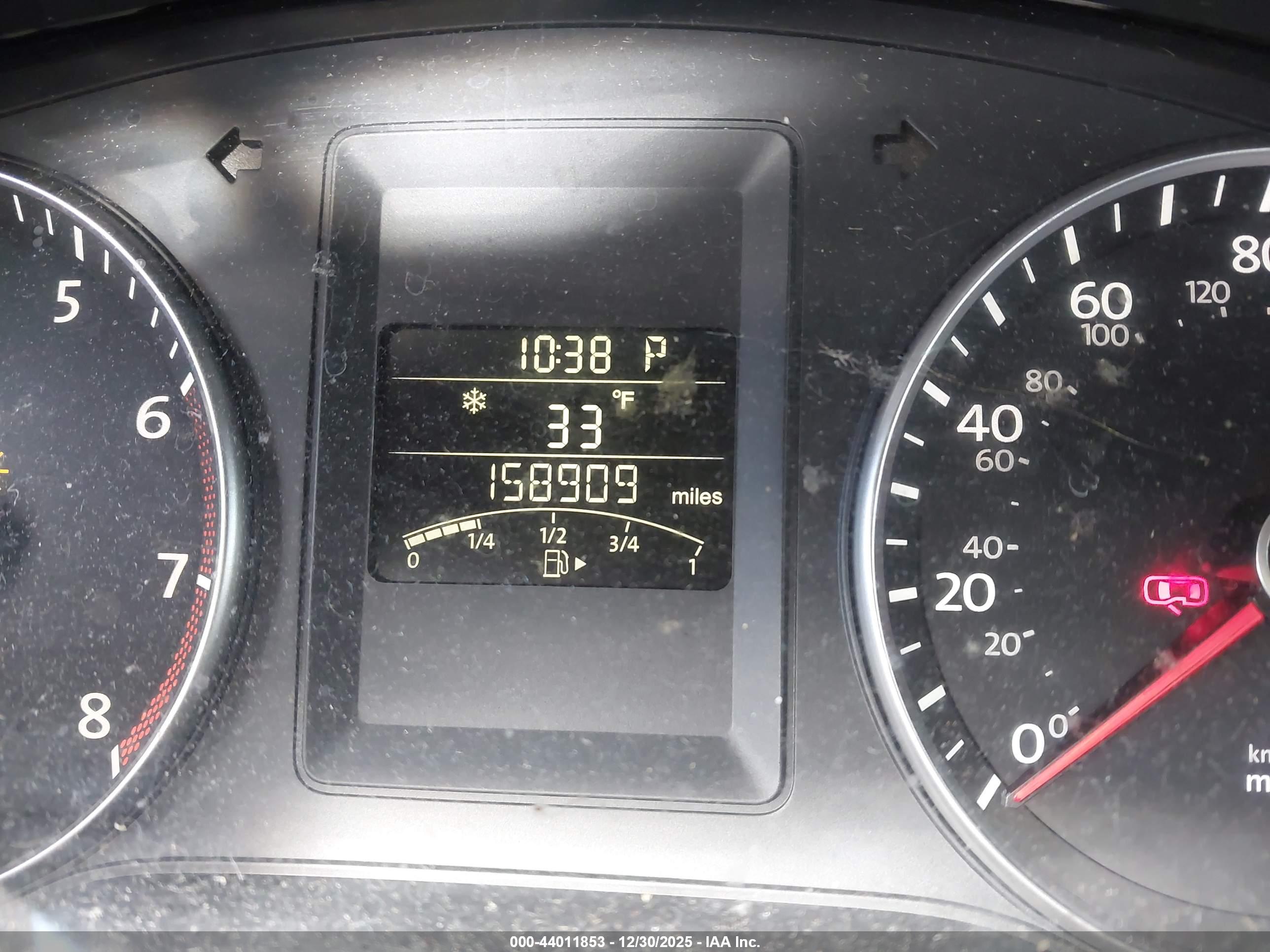 VOLKSWAGEN JETTA image 7