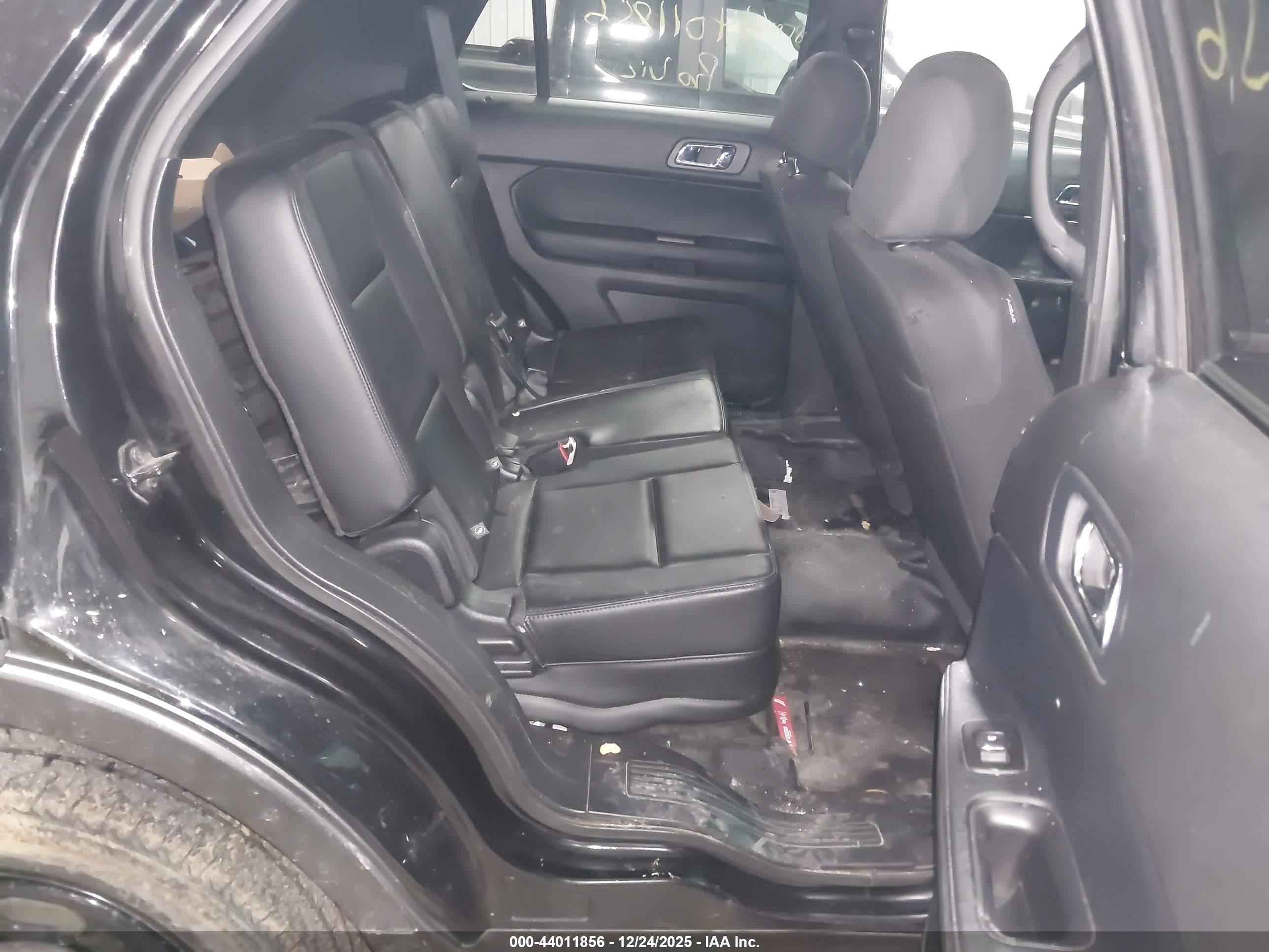 FORD UTILITY image 8