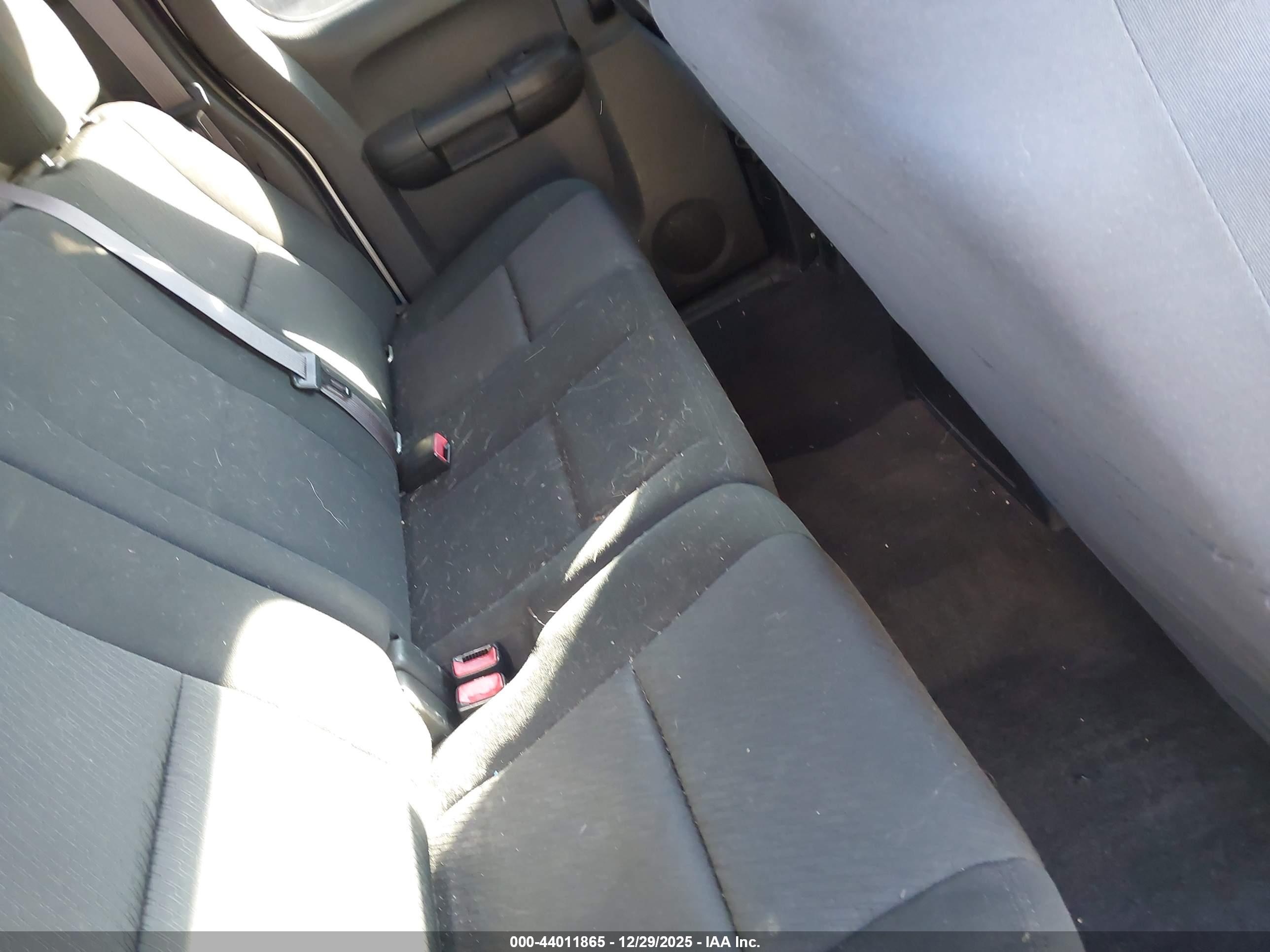 GMC SIERRA image 8