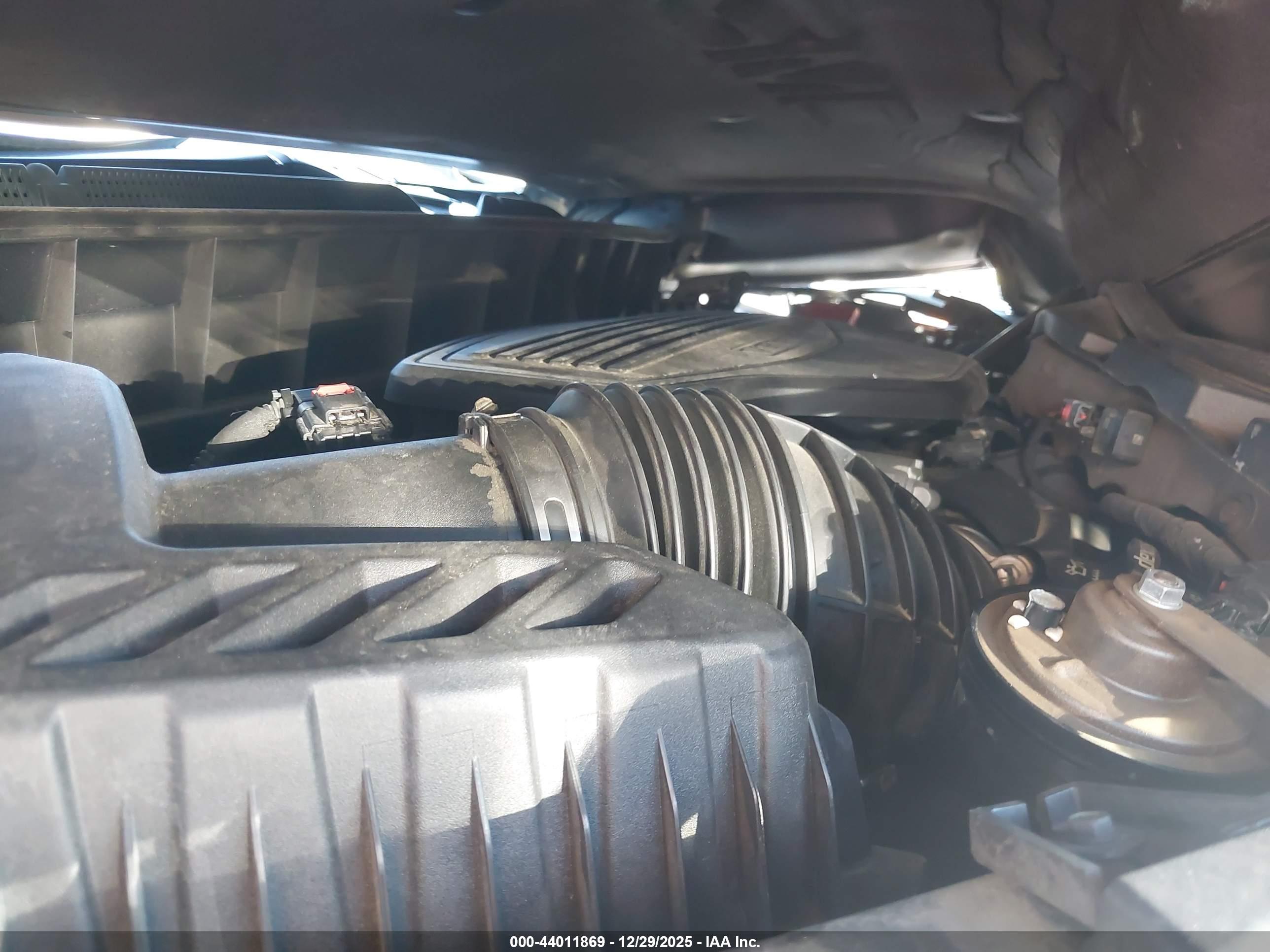 GMC ACADIA image 10