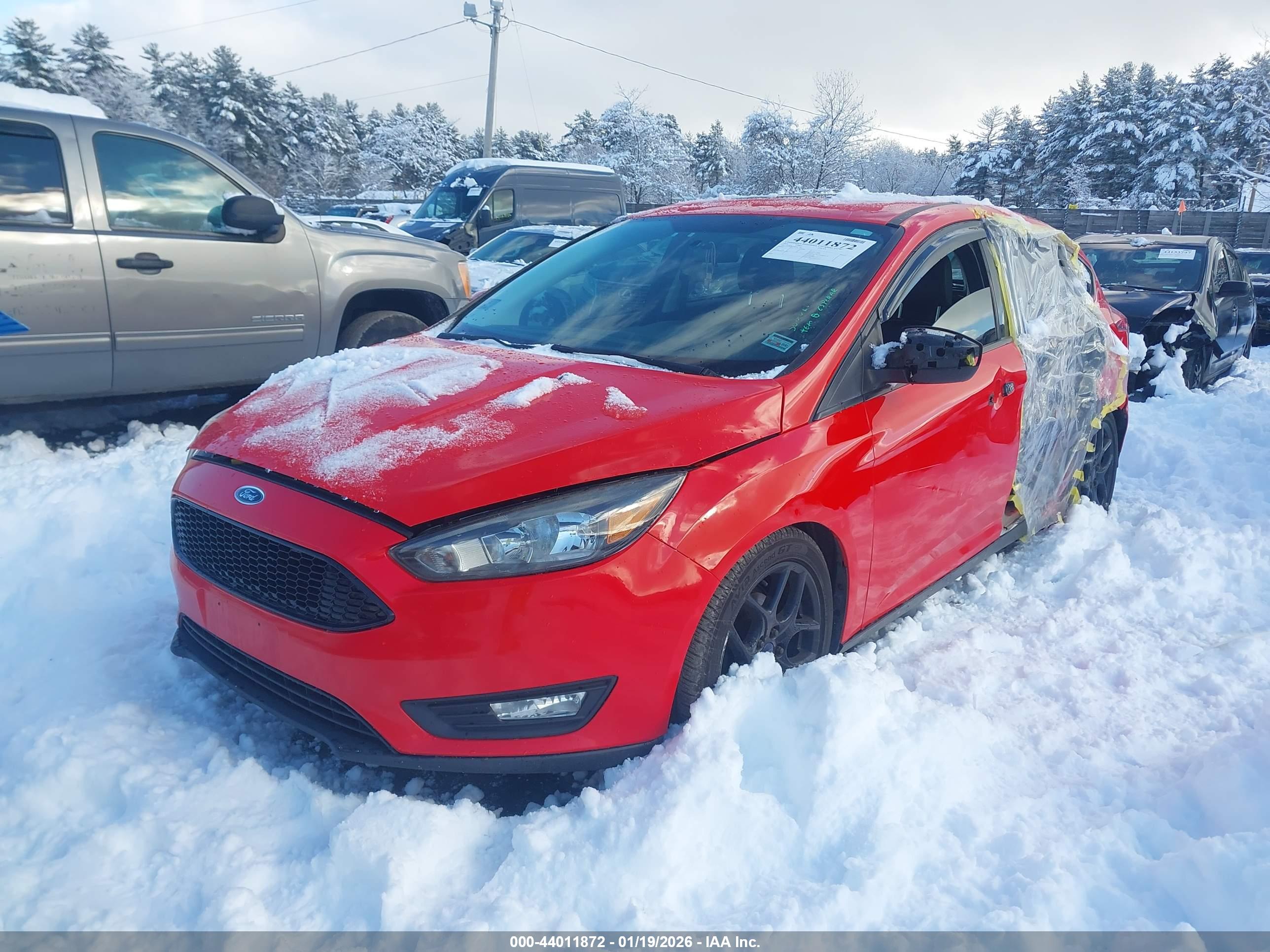 FORD FOCUS image 2