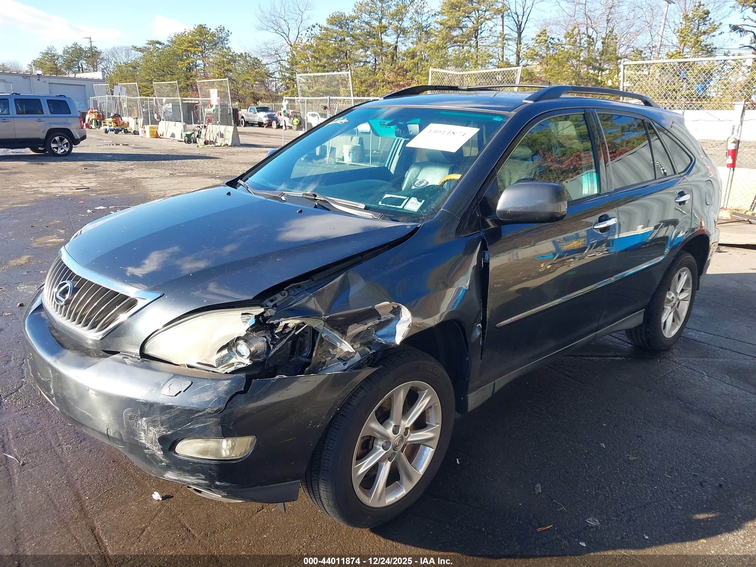 LEXUS RX image 6