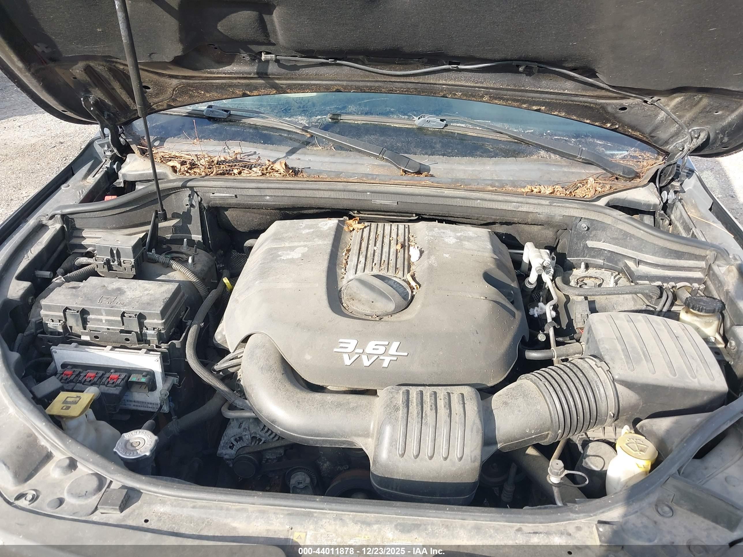 JEEP GRAND image 10
