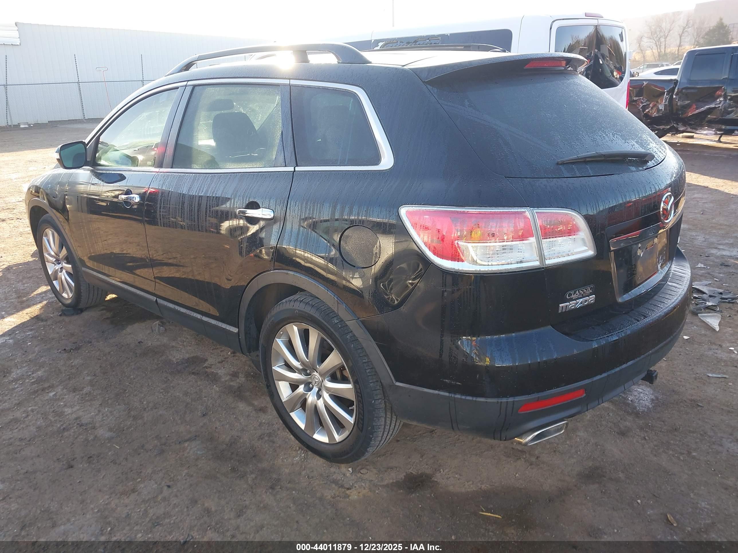 MAZDA CX-9 image 3