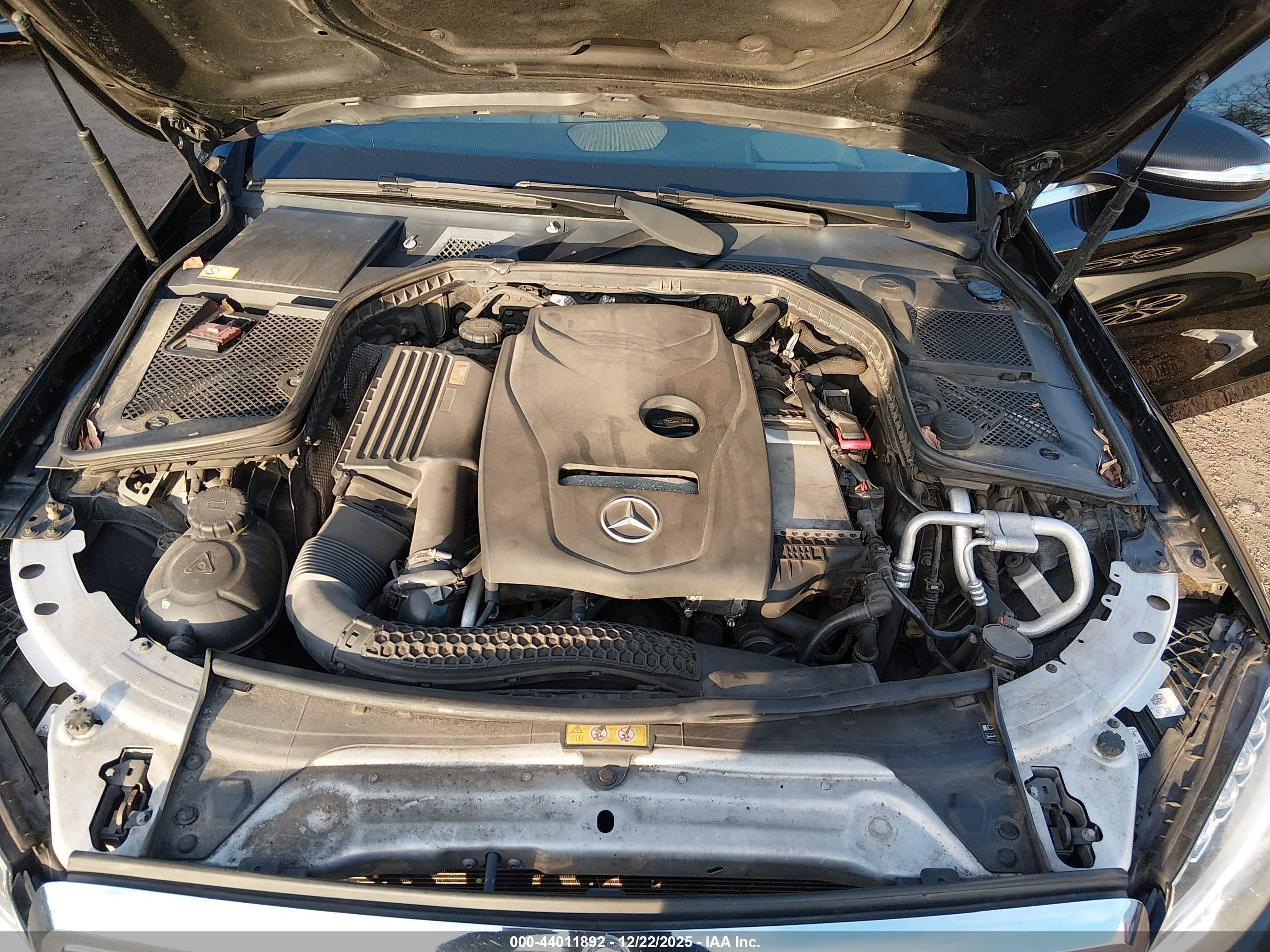 MERCEDES-BENZ C image 10
