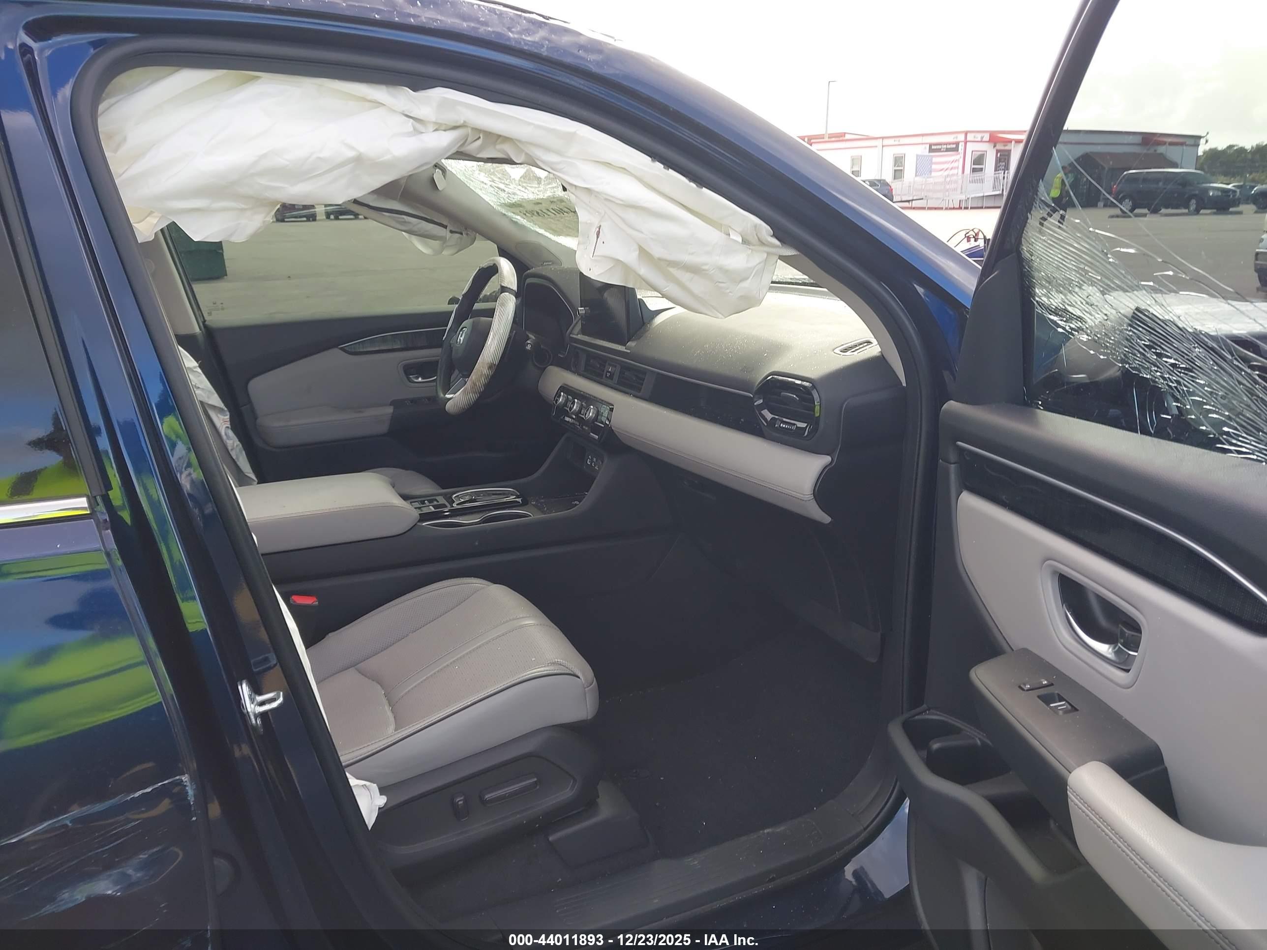 HONDA PILOT image 5