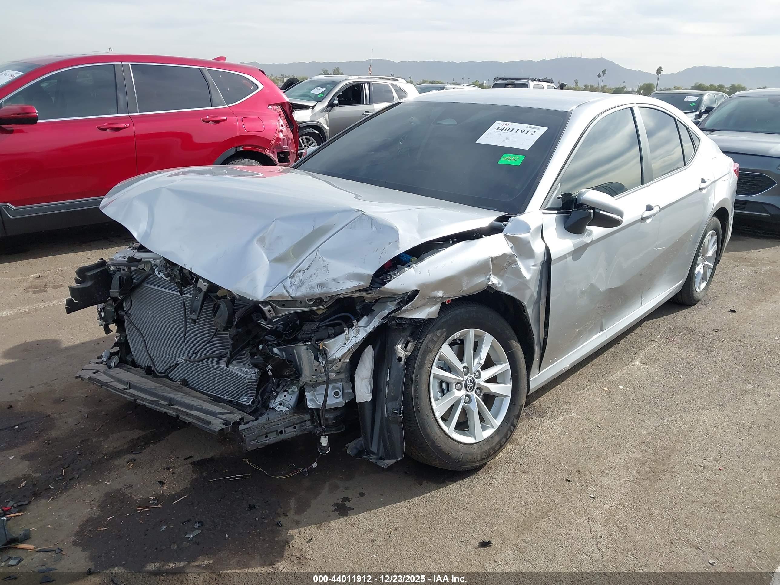 TOYOTA CAMRY image 6