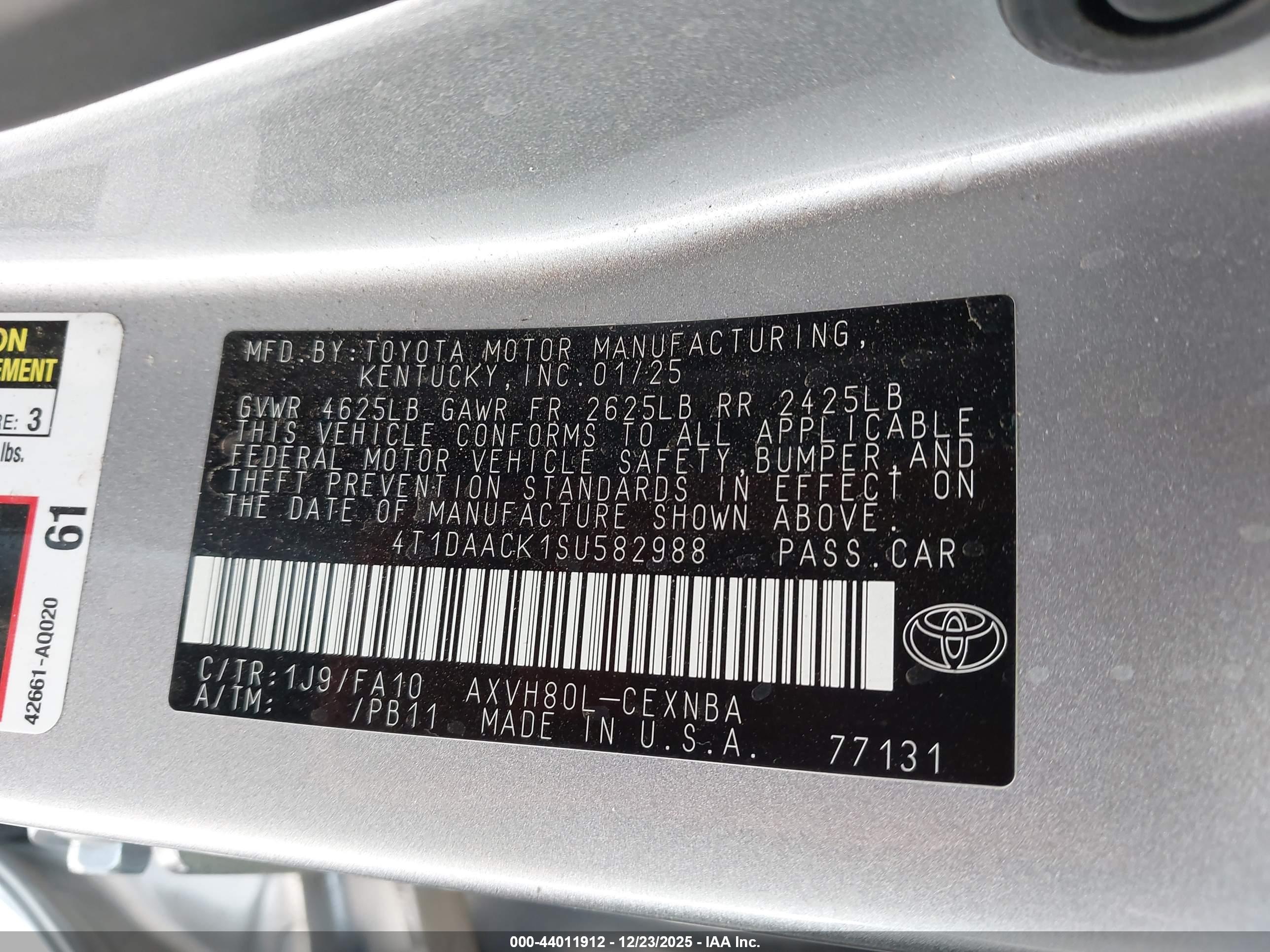 TOYOTA CAMRY image 9