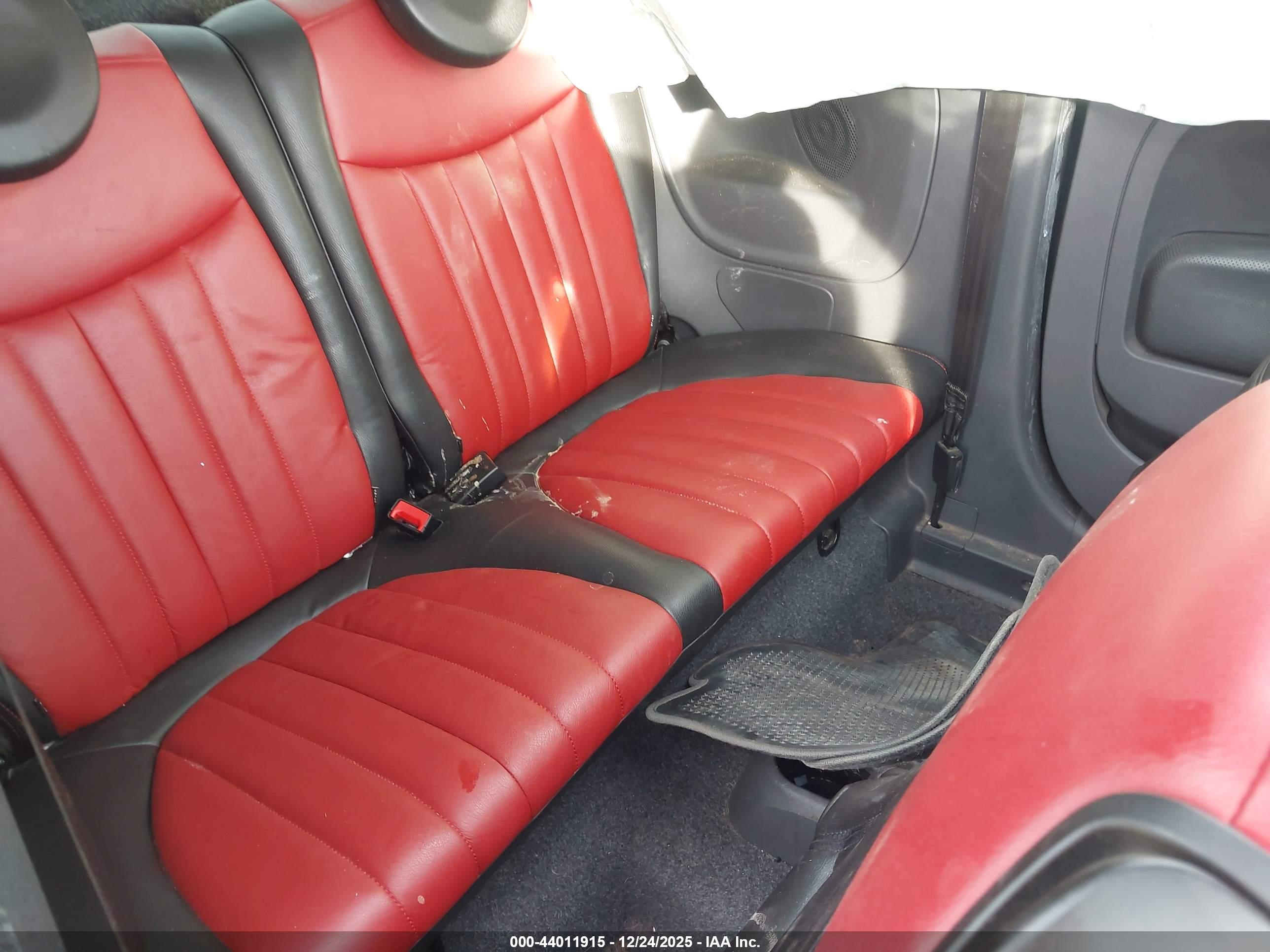 FIAT 500 image 8