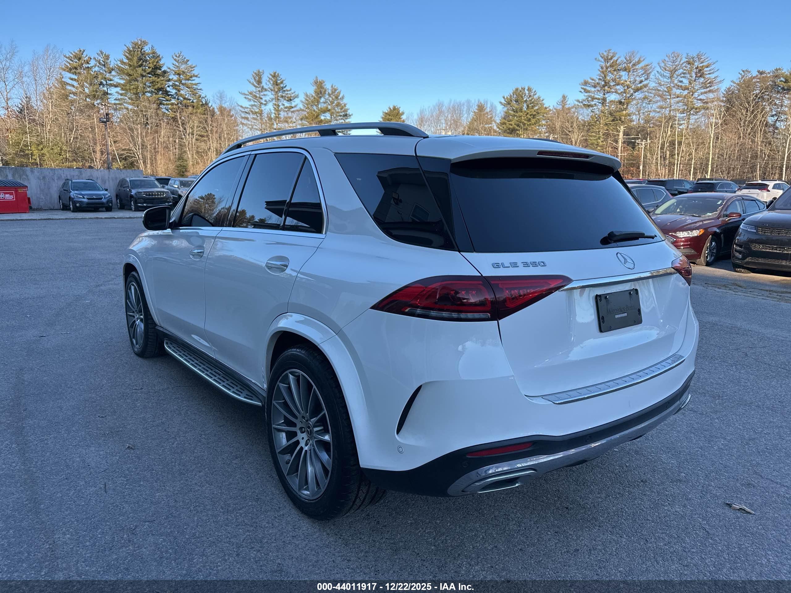 MERCEDES-BENZ GLE image 3