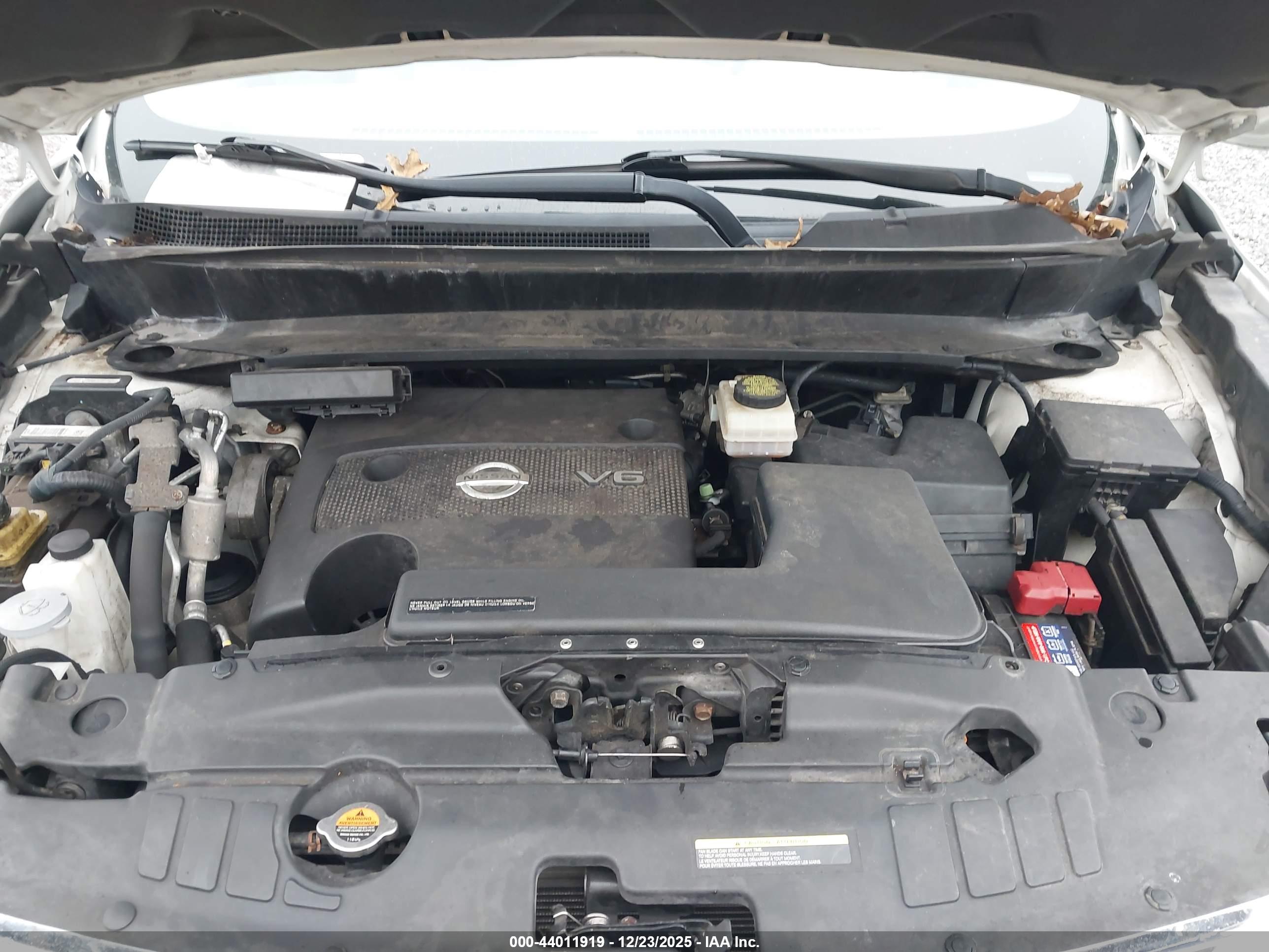 NISSAN PATHFINDER image 10