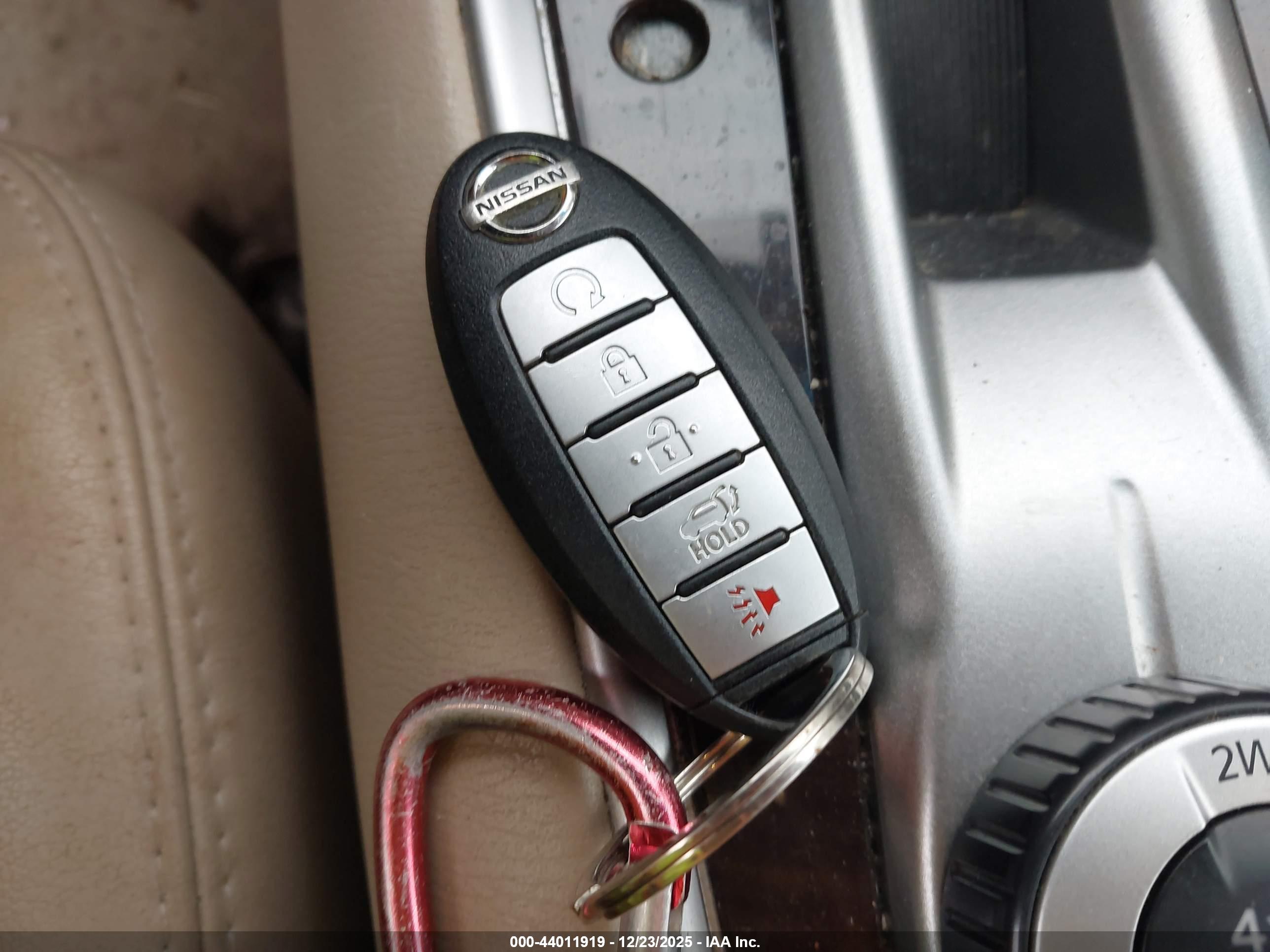 NISSAN PATHFINDER image 11