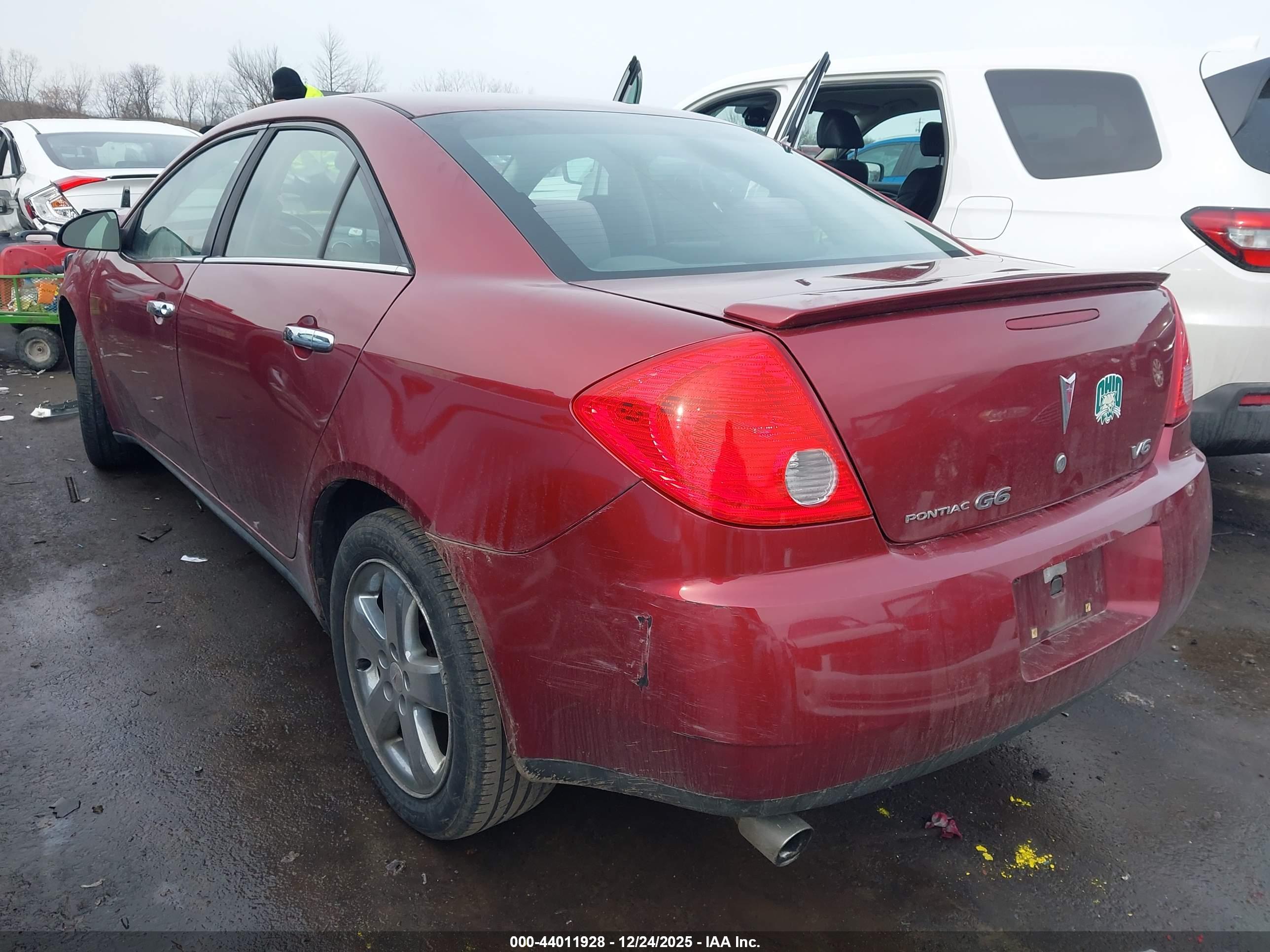 PONTIAC G6 image 3