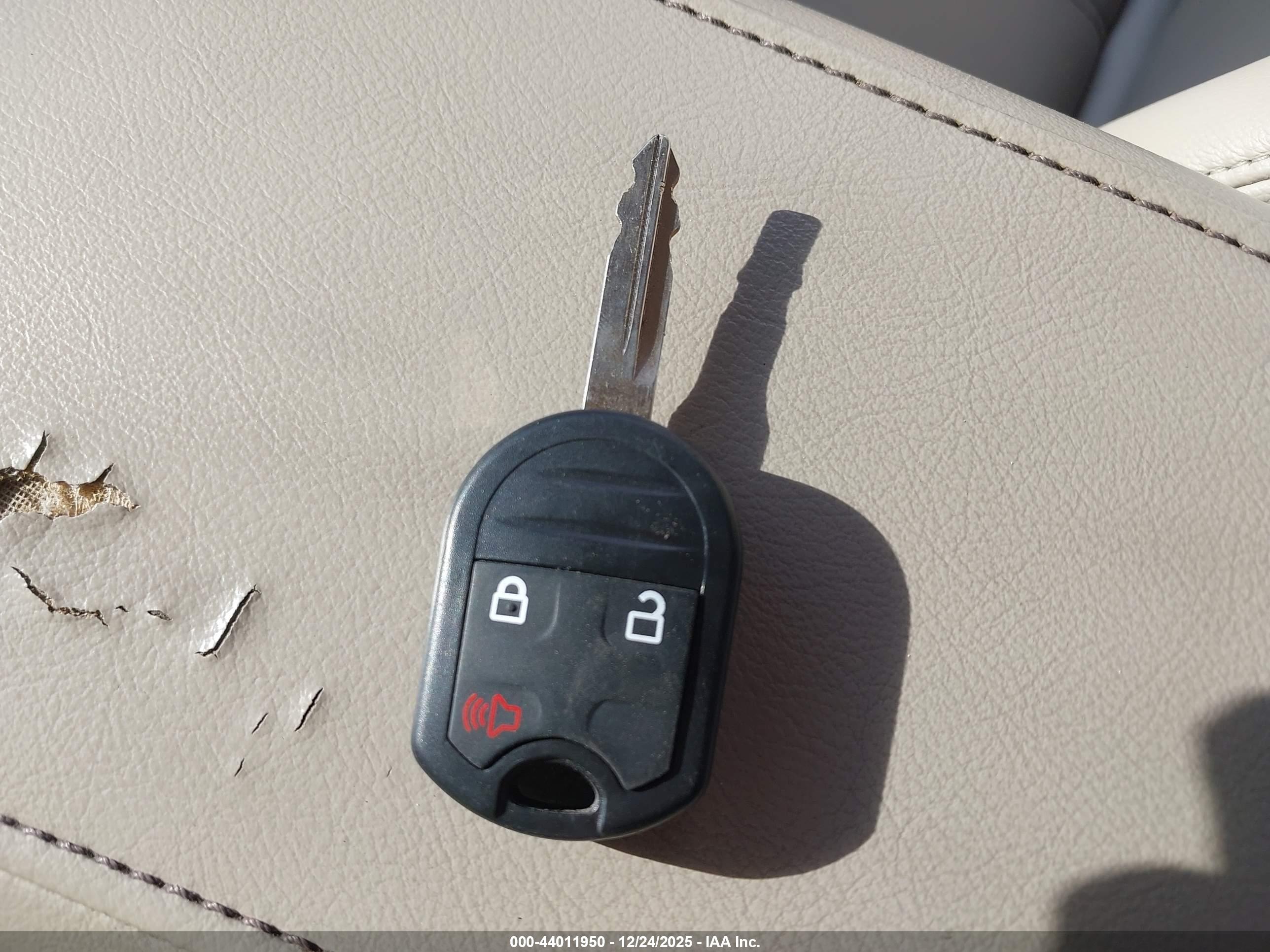 FORD EDGE image 11