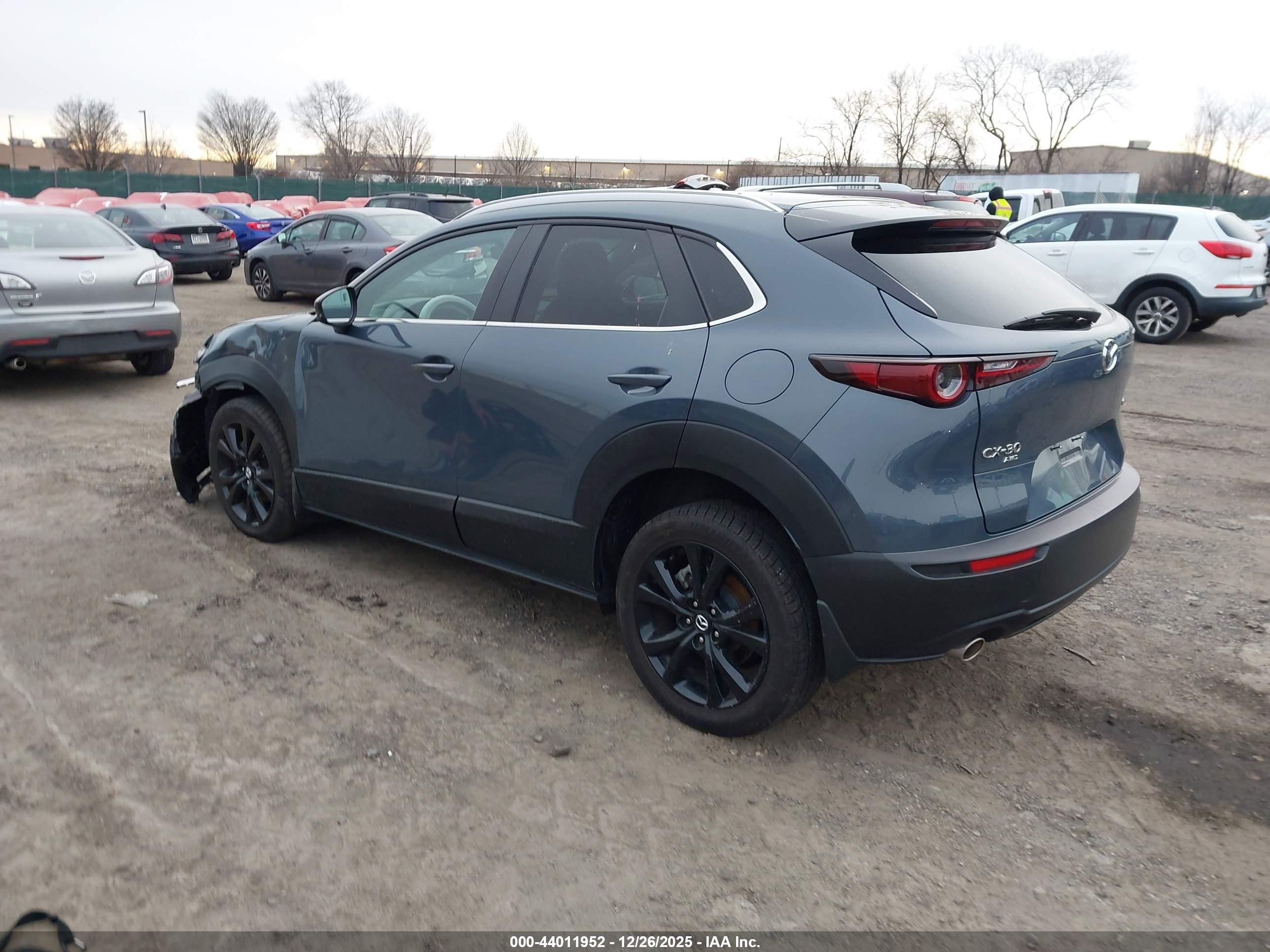 MAZDA CX-30 image 3