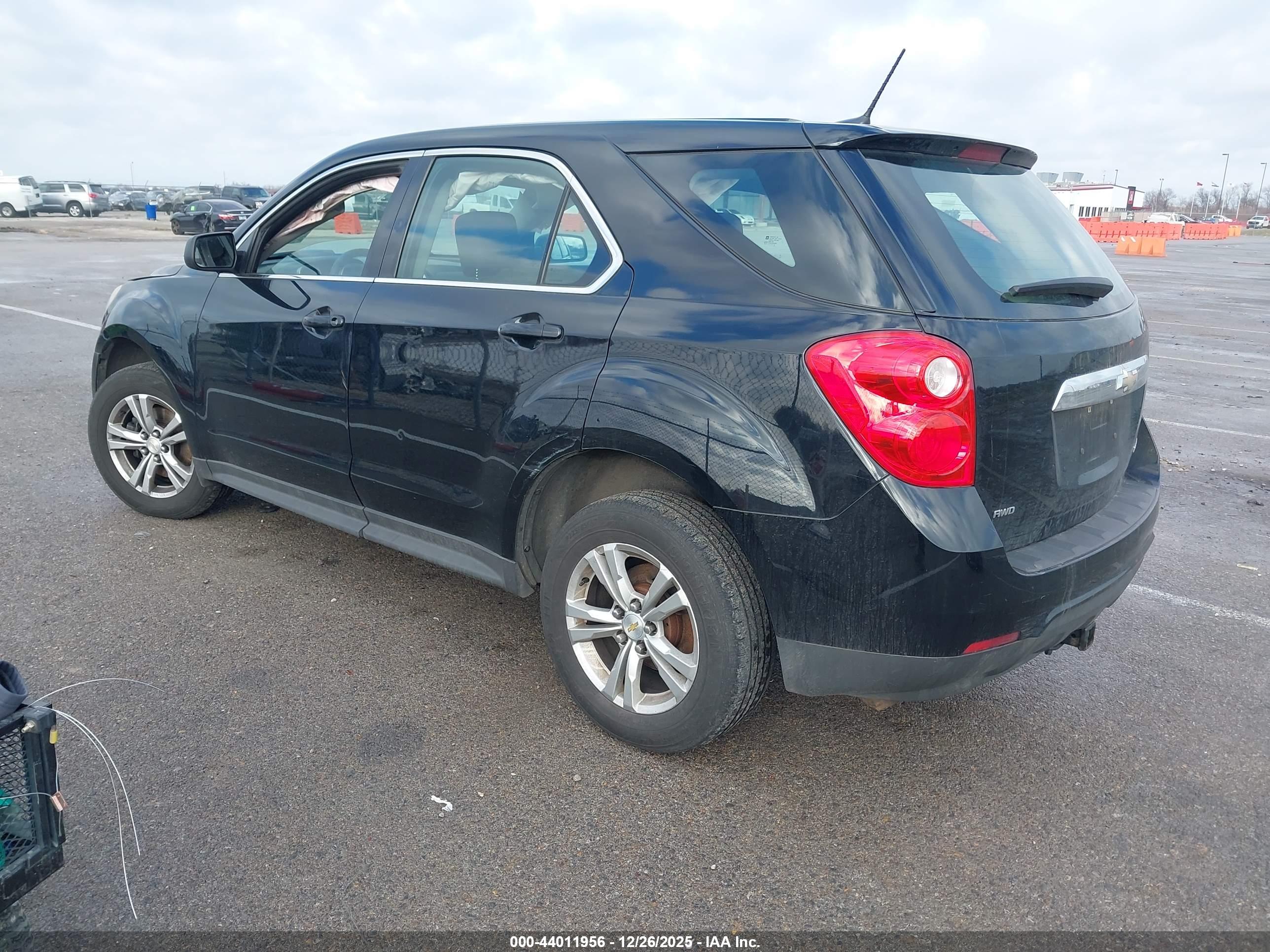 CHEVROLET EQUINOX image 3