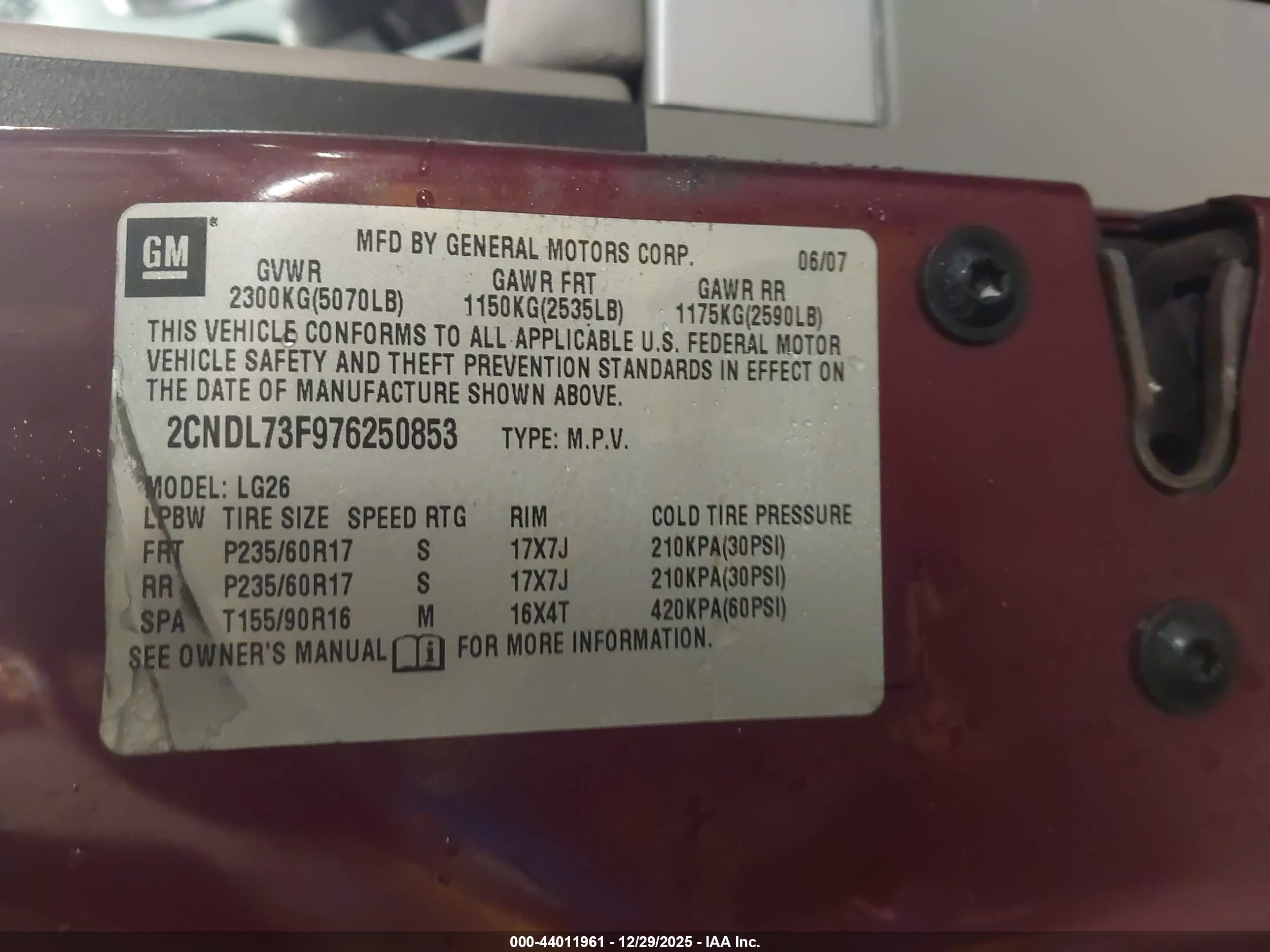 CHEVROLET EQUINOX image 9