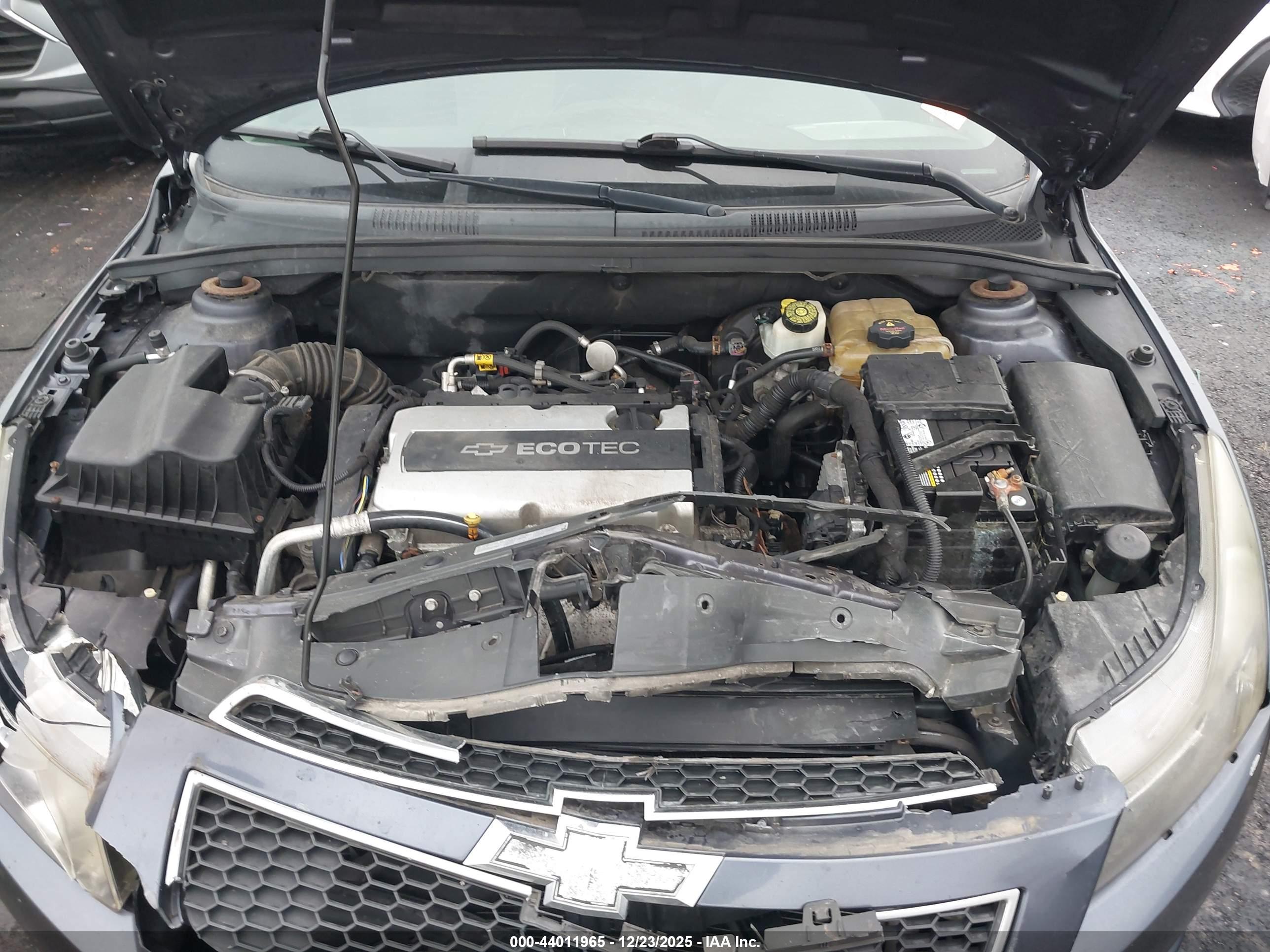 CHEVROLET CRUZE image 10