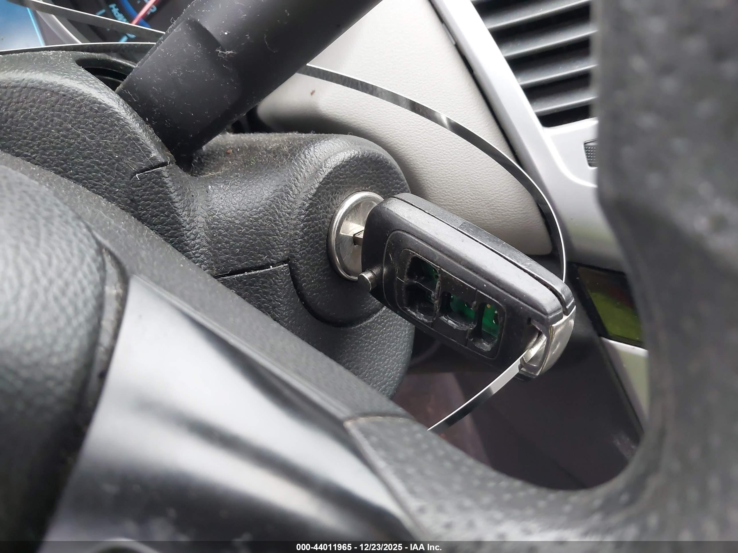 CHEVROLET CRUZE image 11