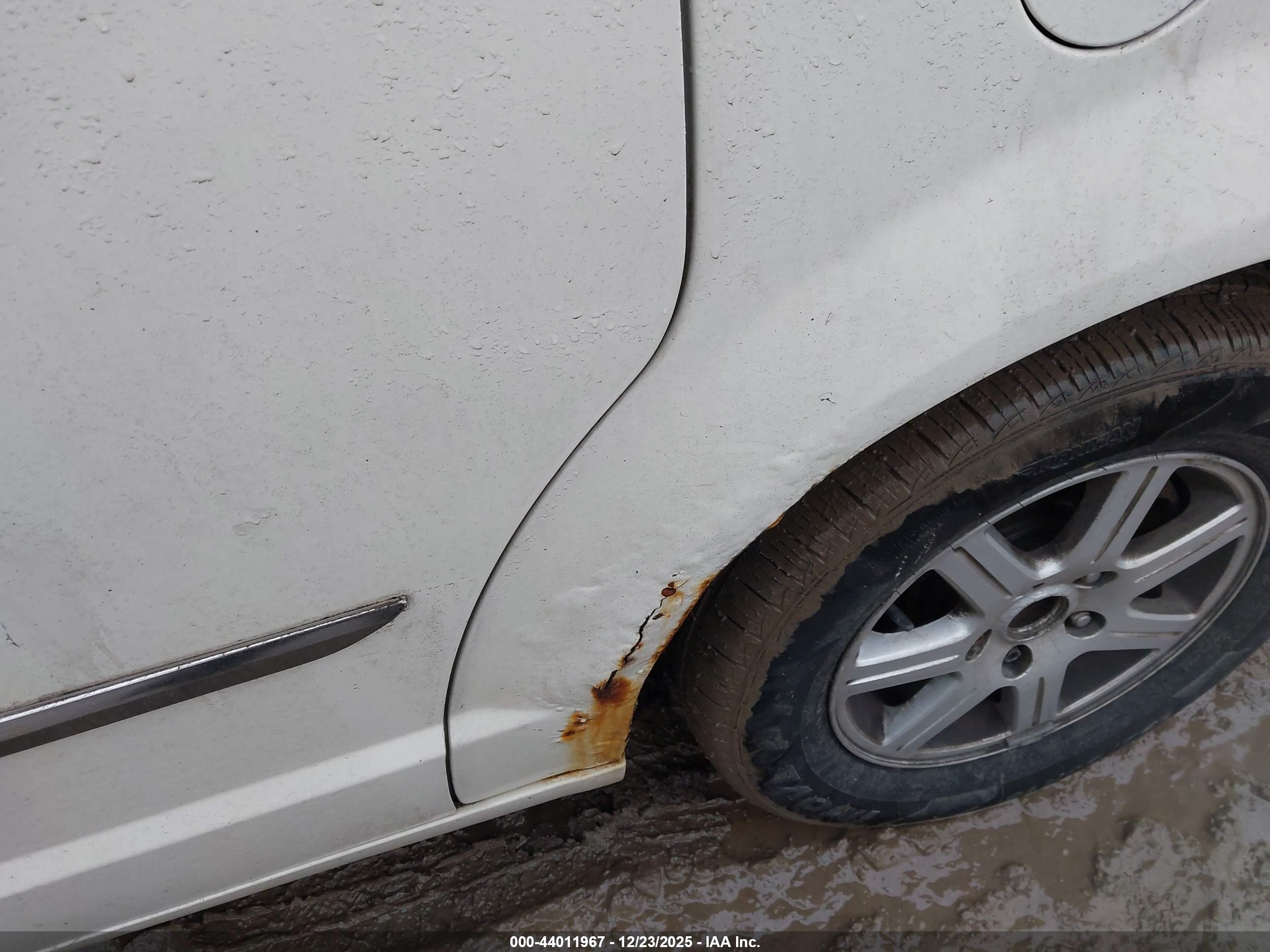 CHRYSLER TOWN image 6