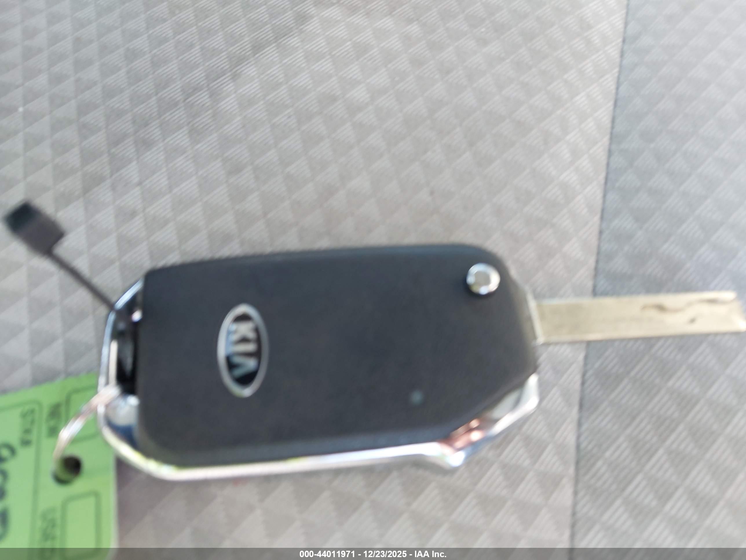 KIA SOUL image 11