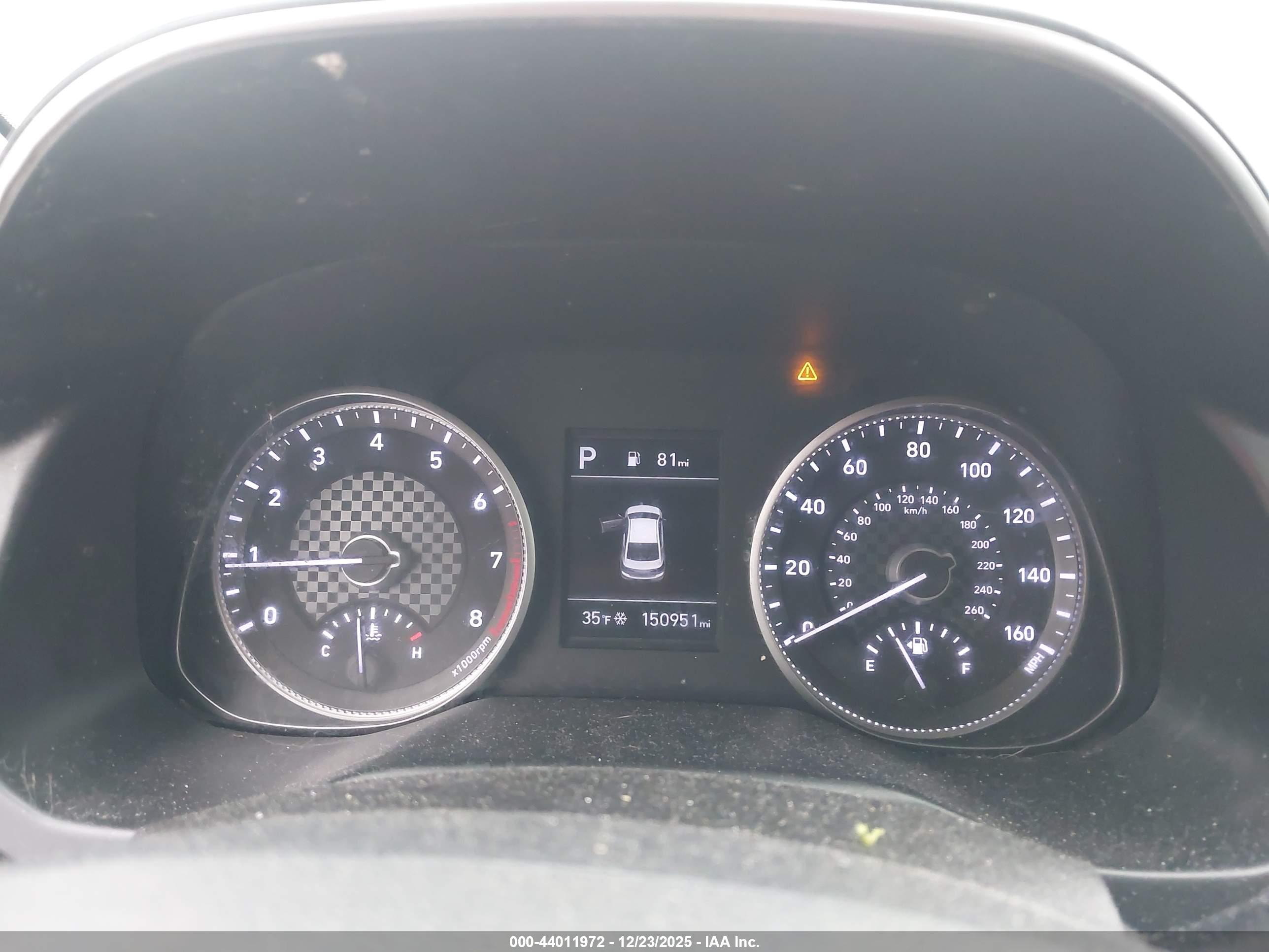 HYUNDAI ELANTRA image 7