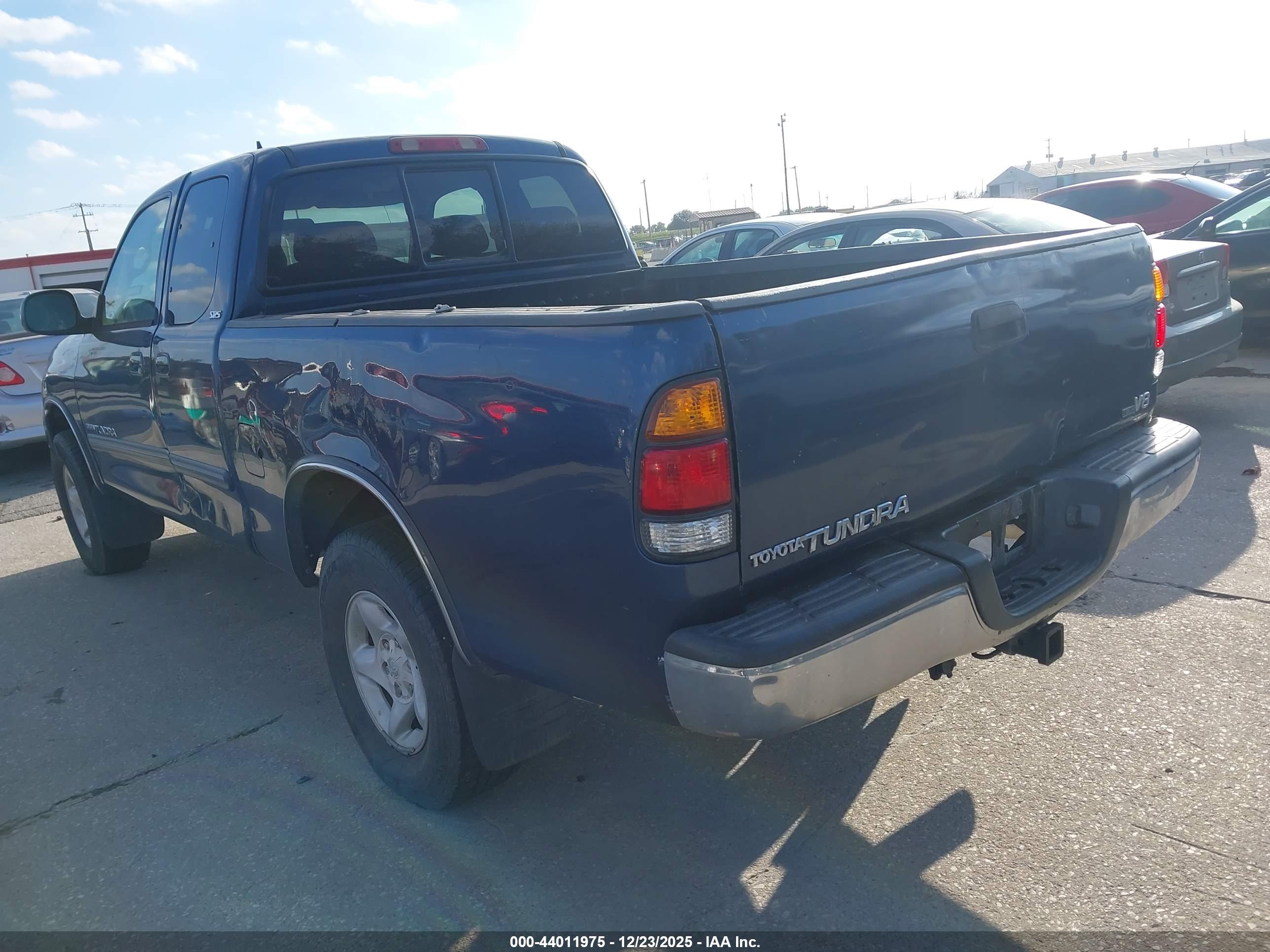 TOYOTA TUNDRA image 3