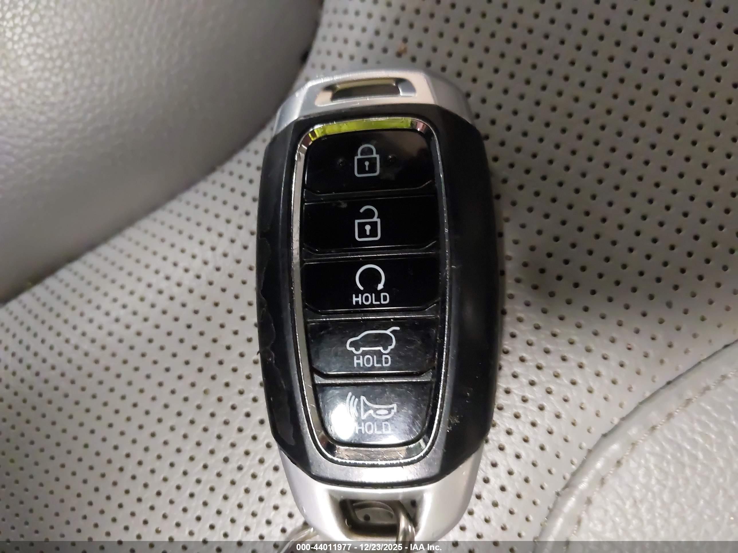 HYUNDAI PALISADE image 11