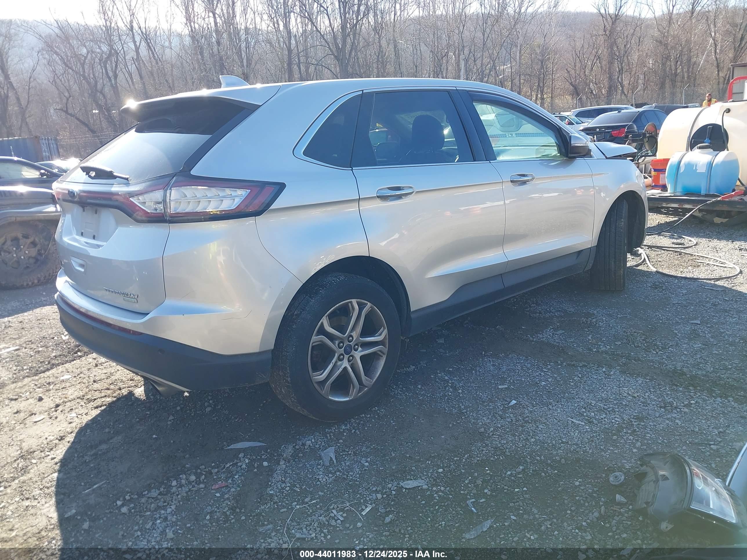 FORD EDGE image 4