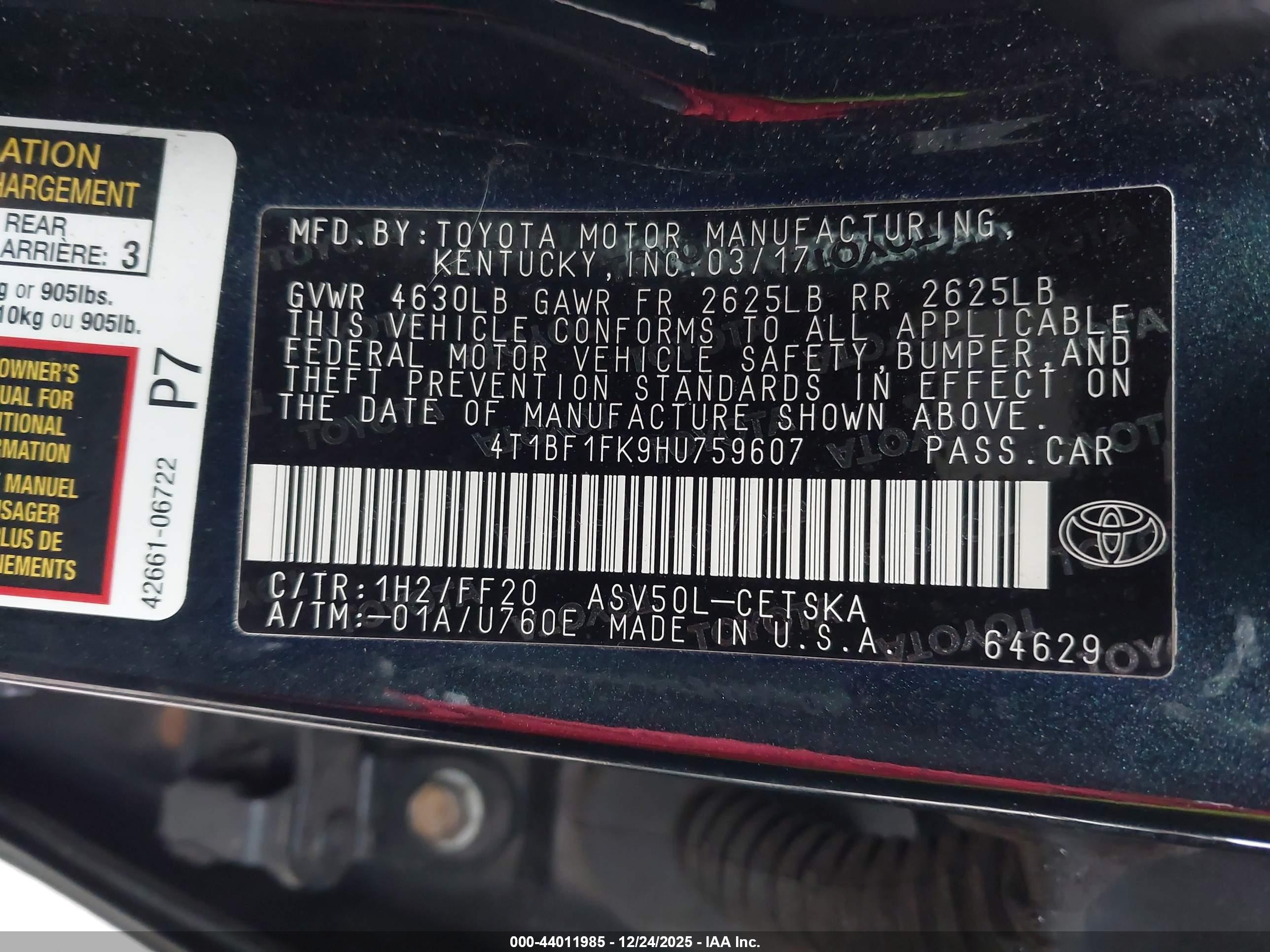 TOYOTA CAMRY image 9