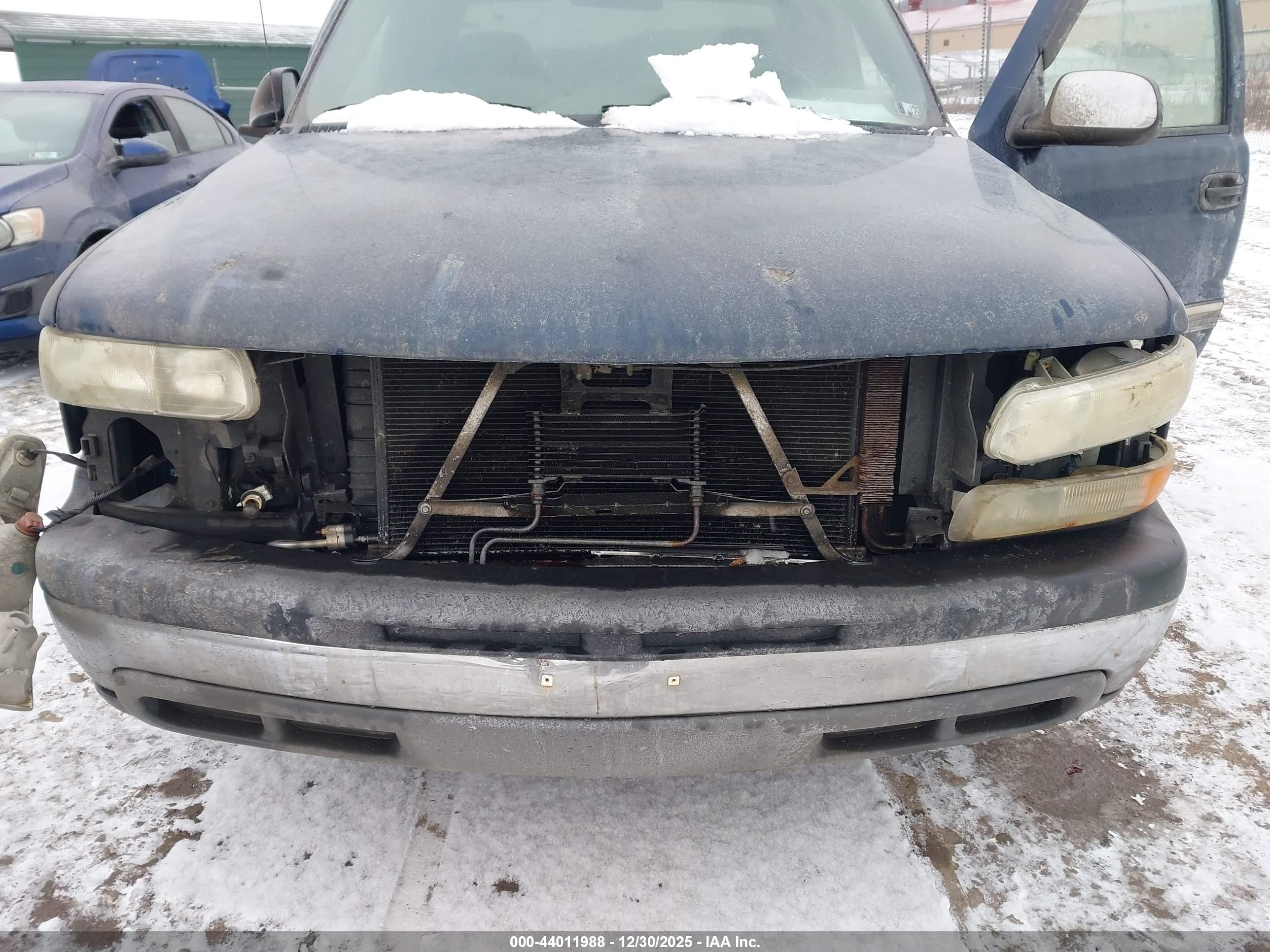 CHEVROLET SILVERADO image 6