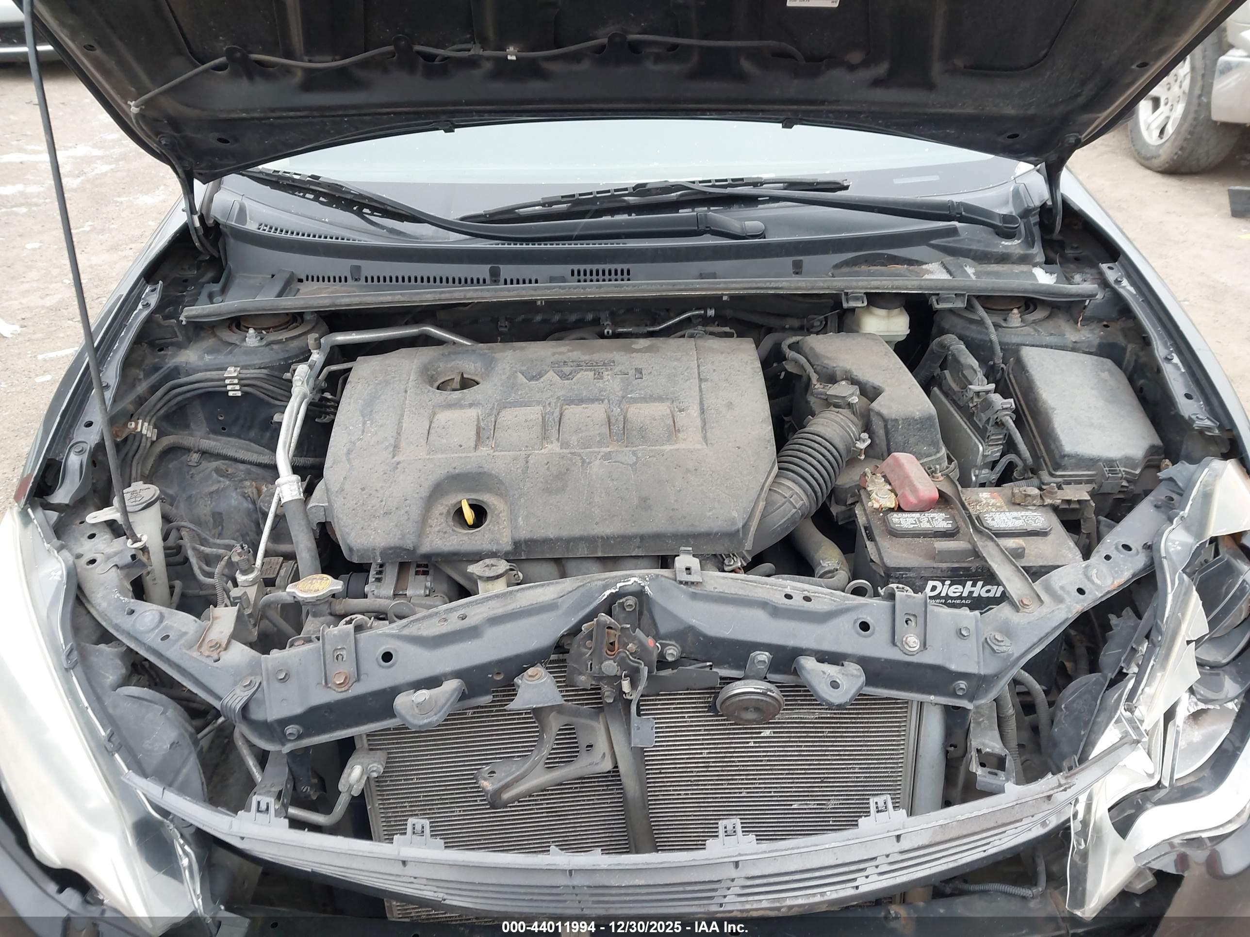 TOYOTA COROLLA image 10