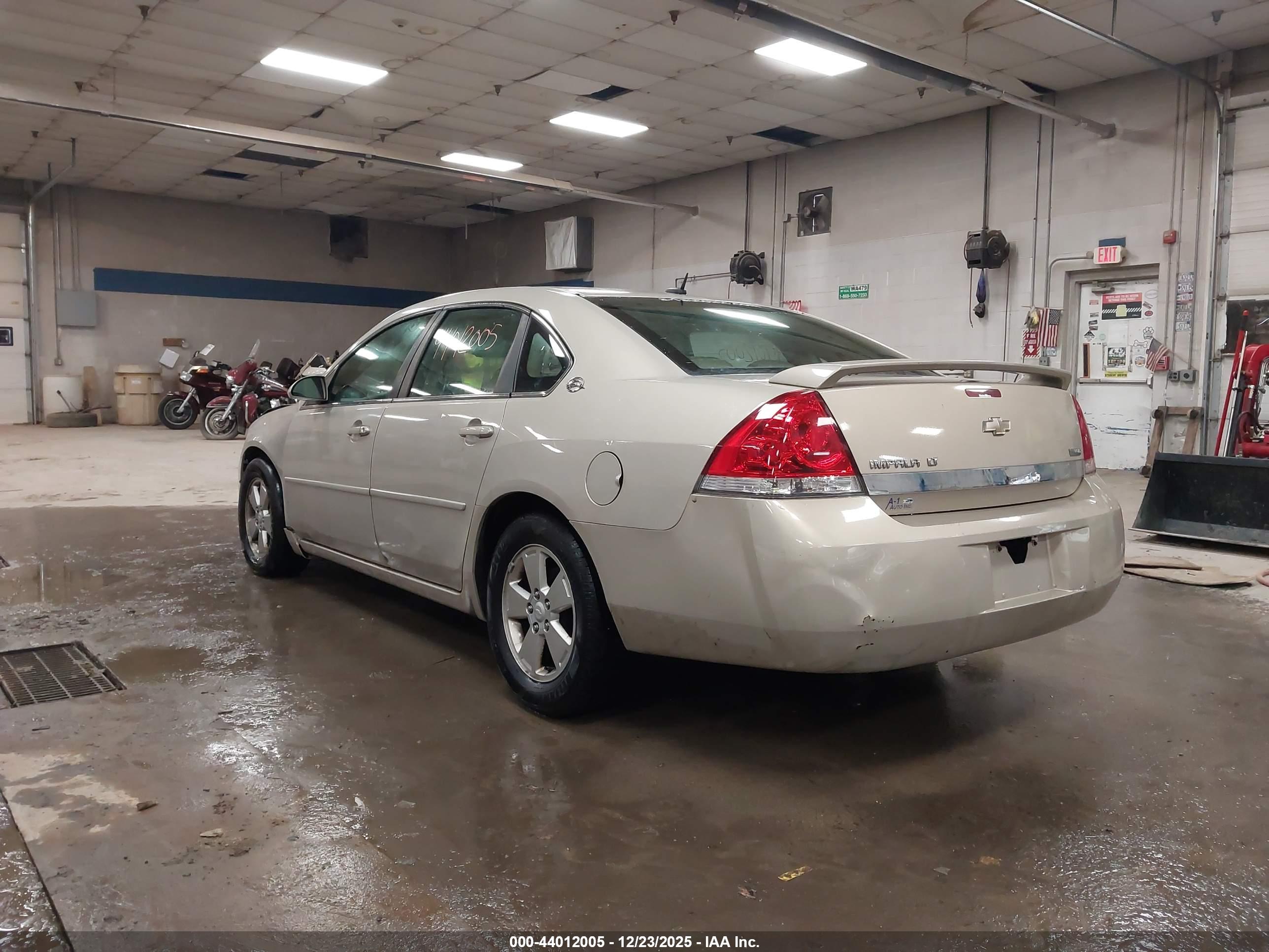 CHEVROLET IMPALA image 3