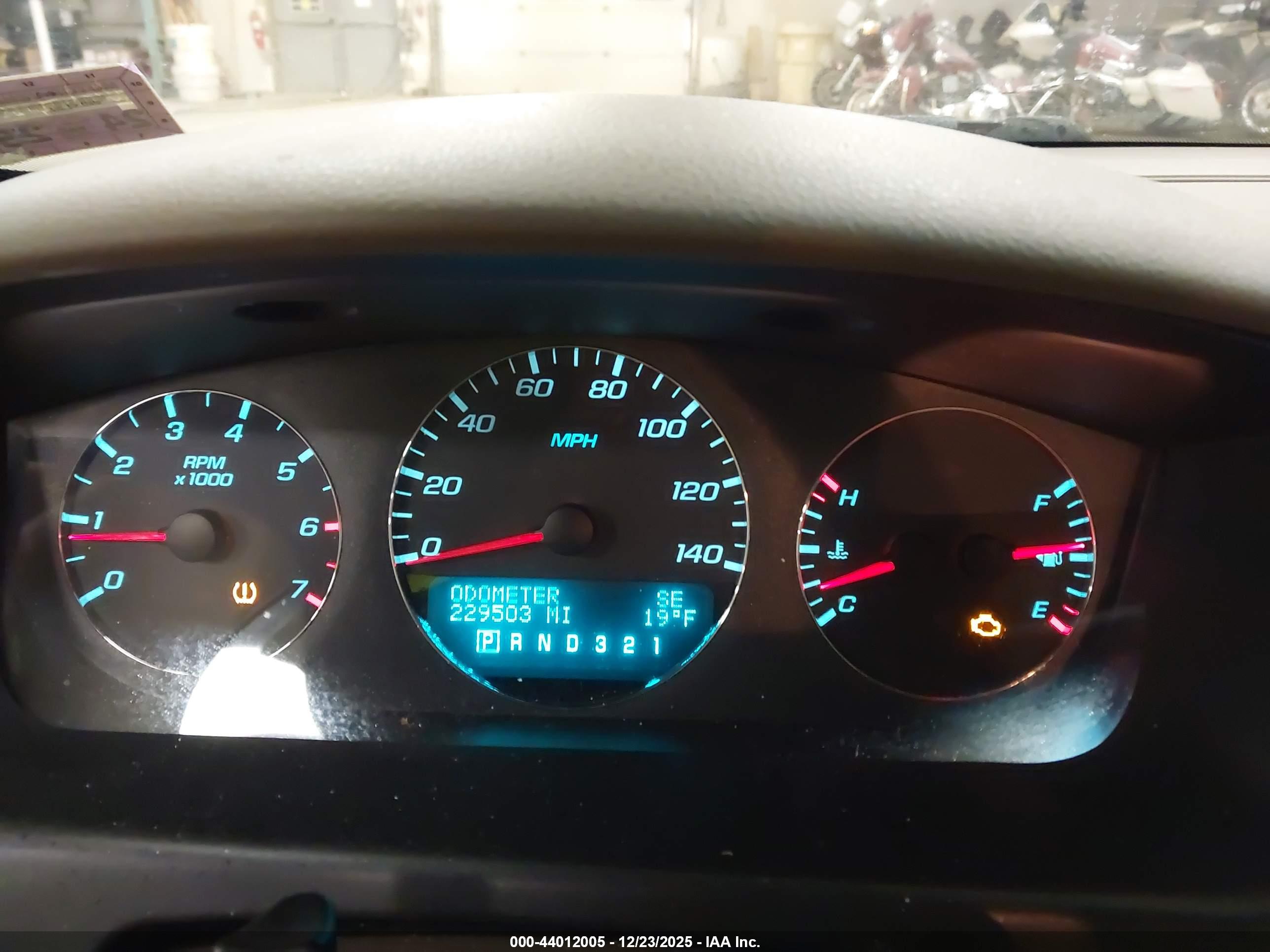 CHEVROLET IMPALA image 7
