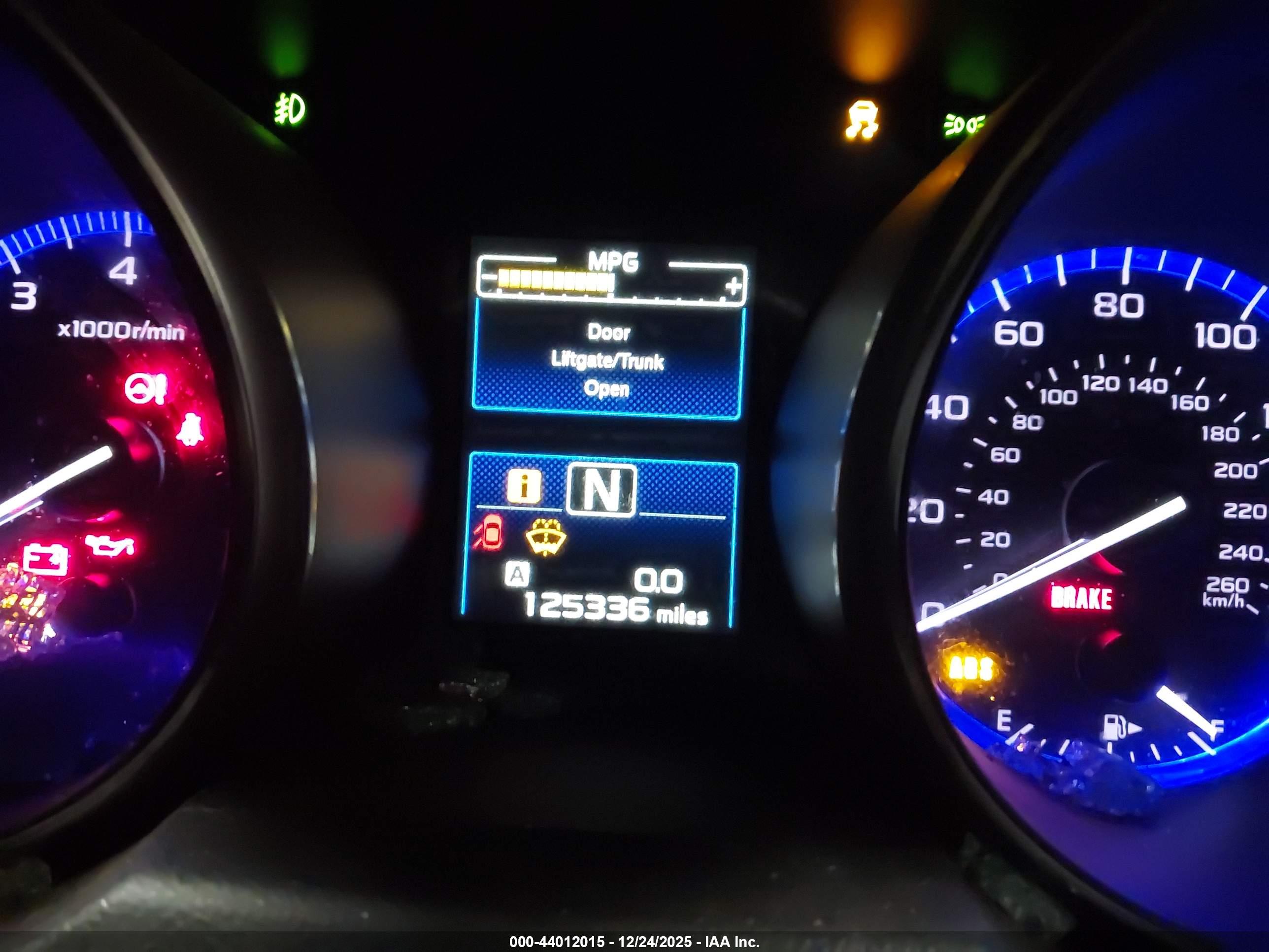 SUBARU OUTBACK image 7
