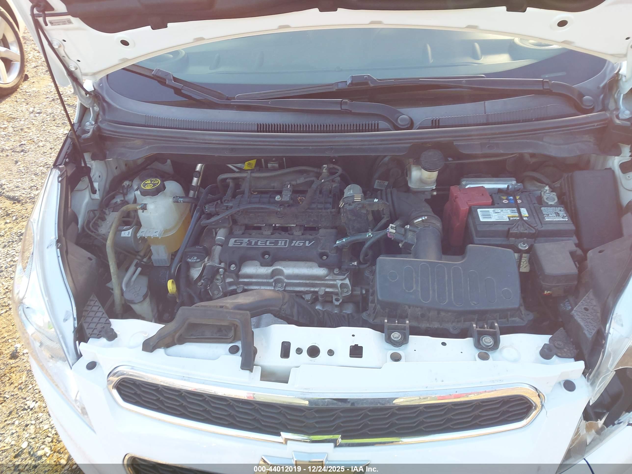 CHEVROLET SPARK image 10
