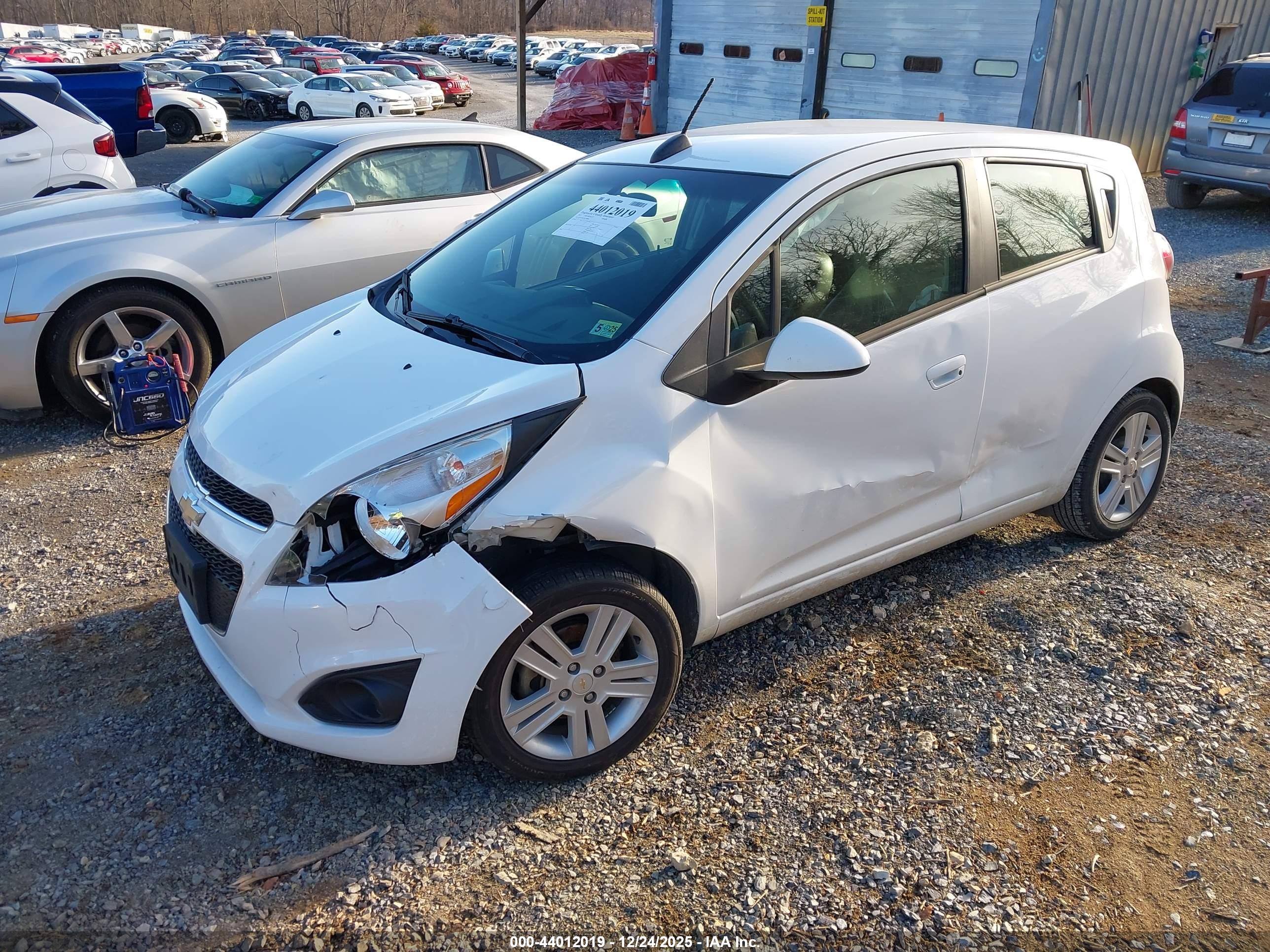 CHEVROLET SPARK image 2