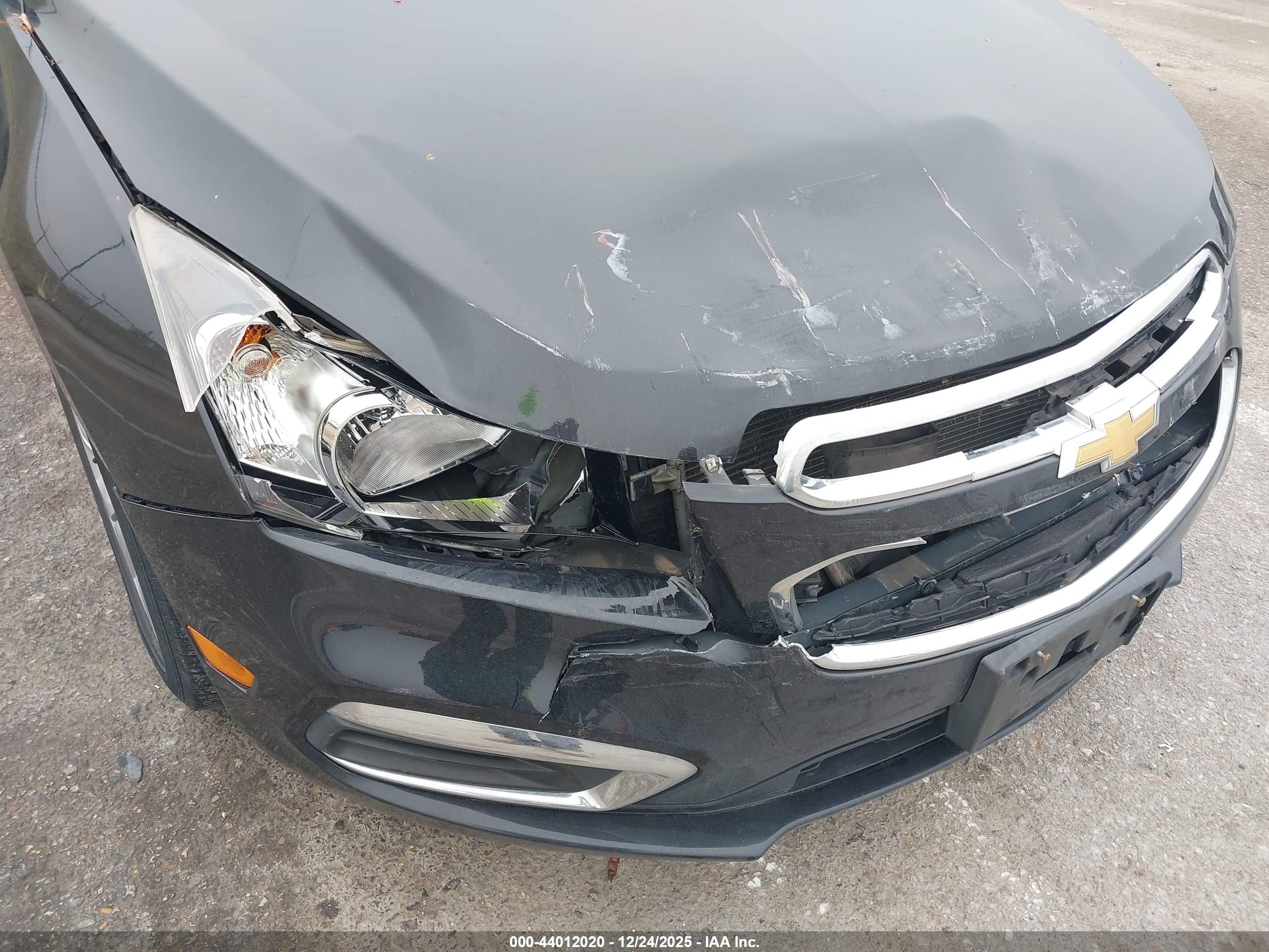 CHEVROLET CRUZE image 6