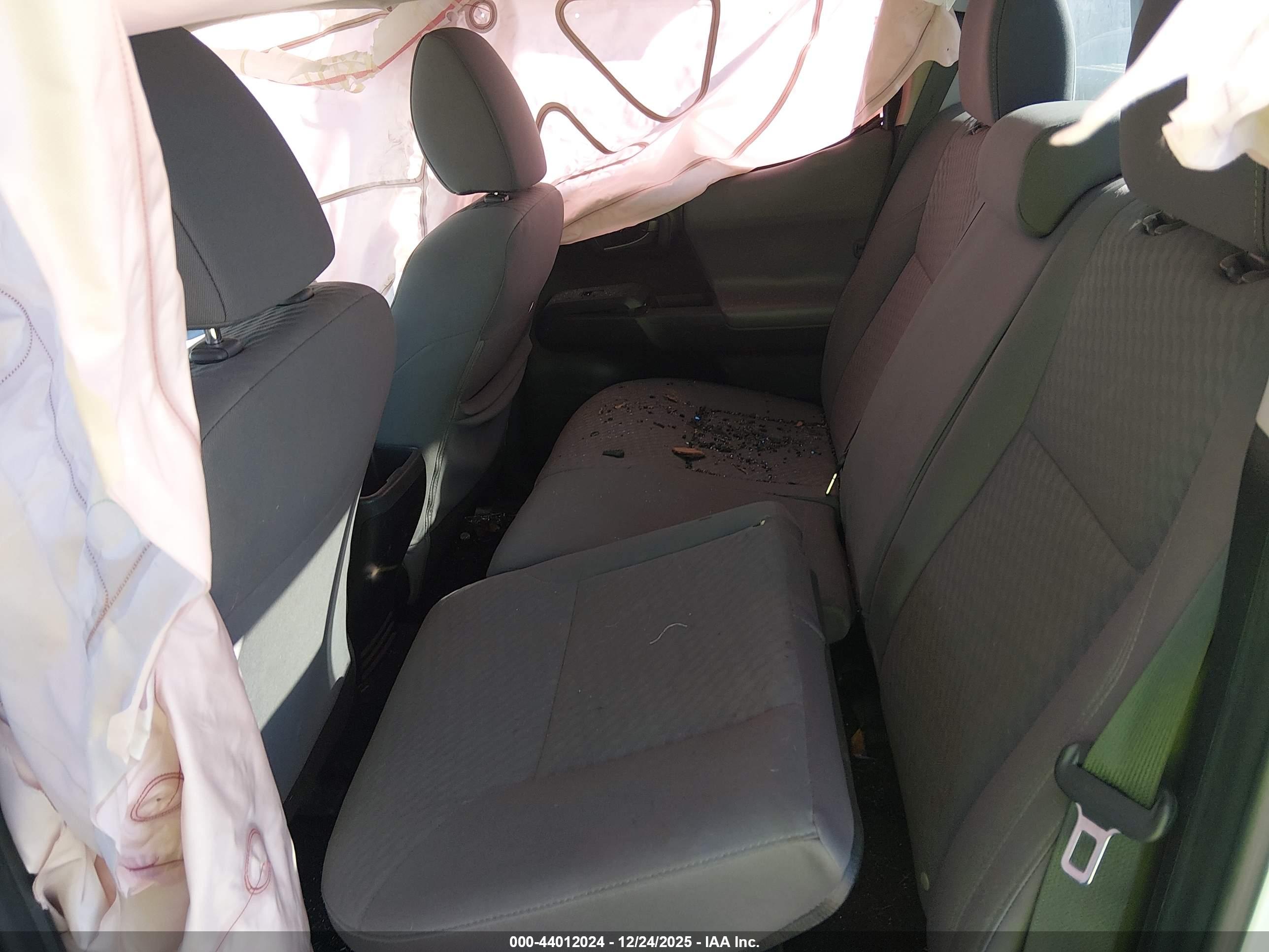 TOYOTA TACOMA image 8