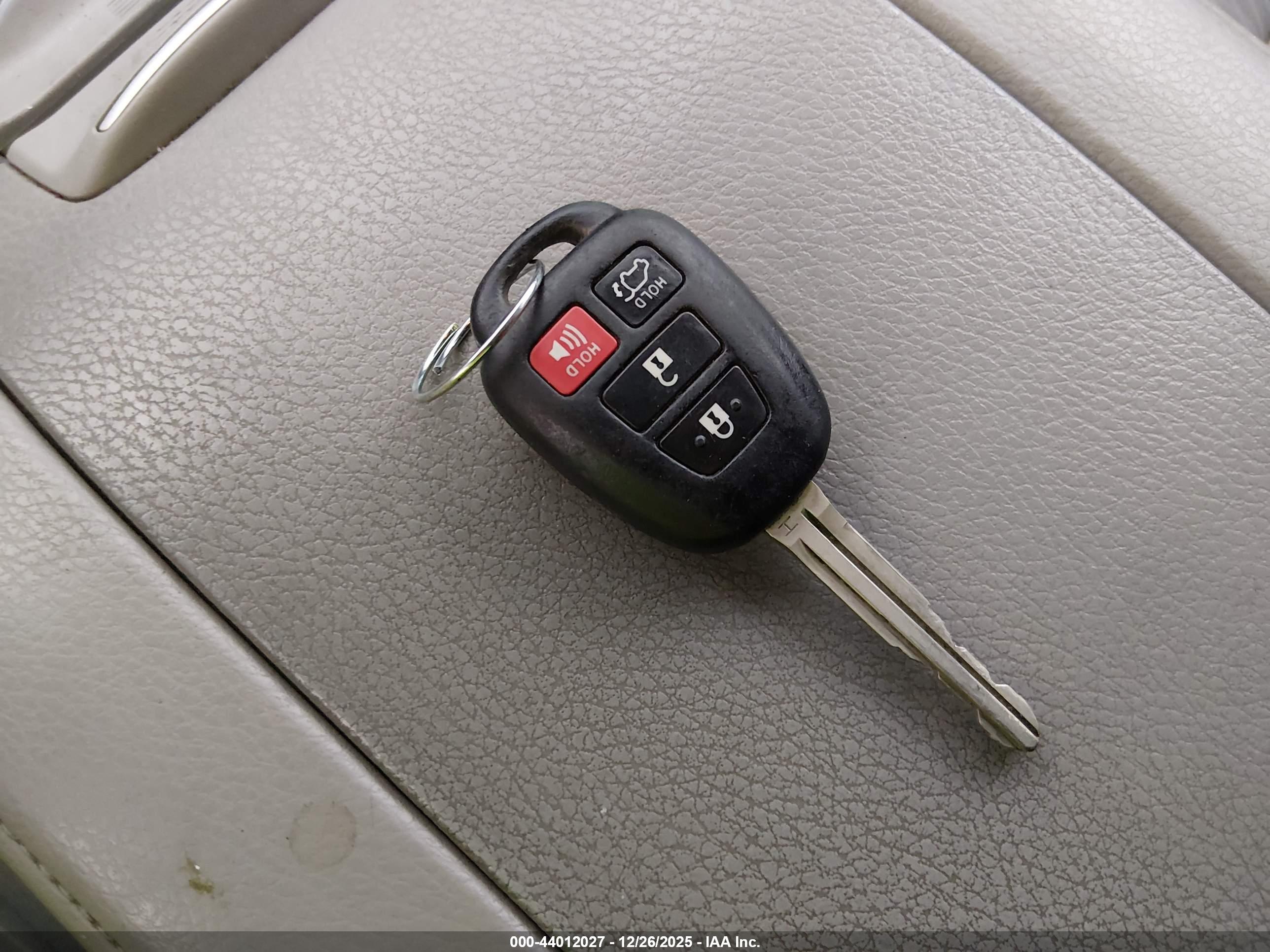 TOYOTA HIGHLANDER image 11