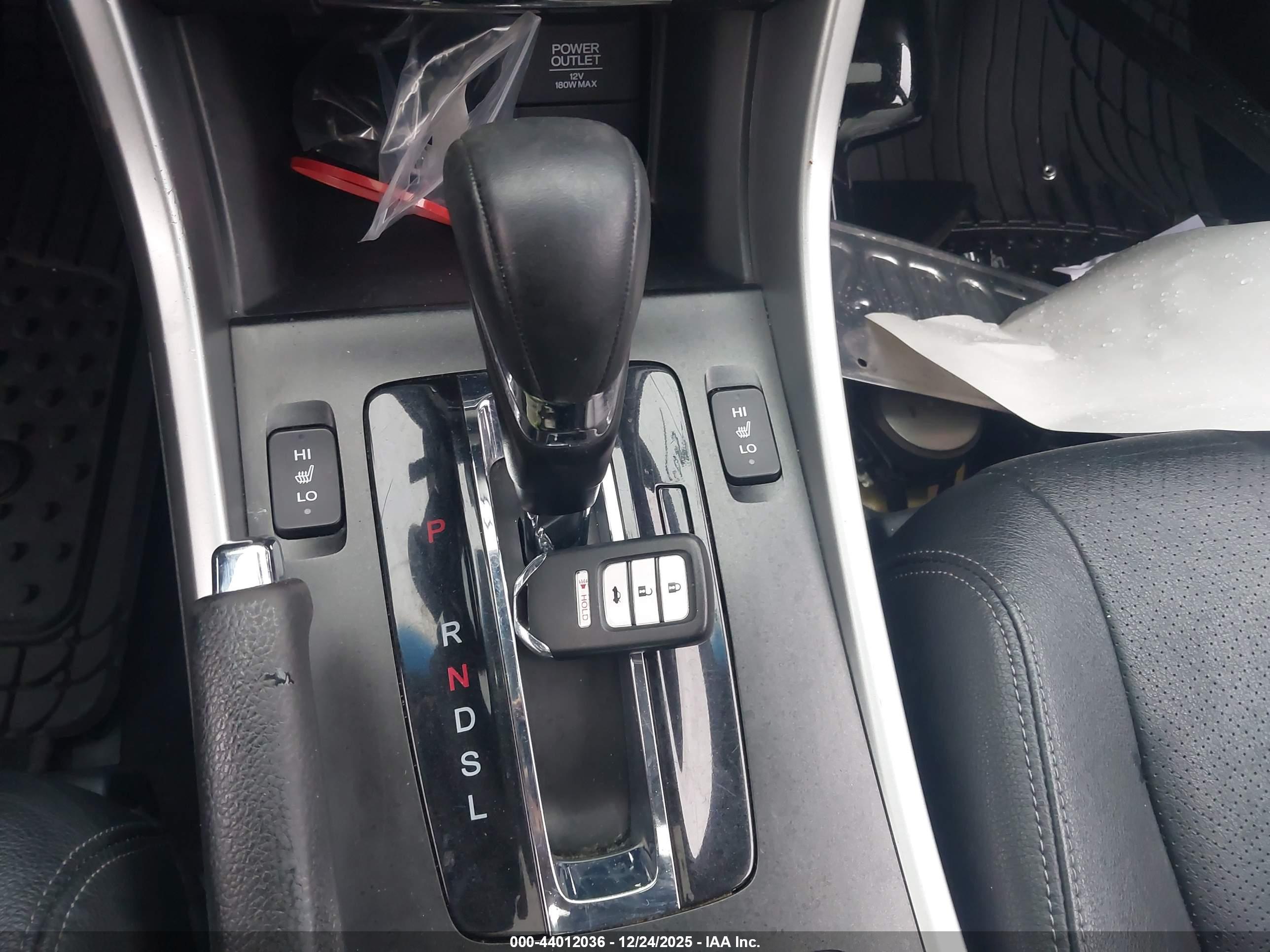 HONDA ACCORD image 11