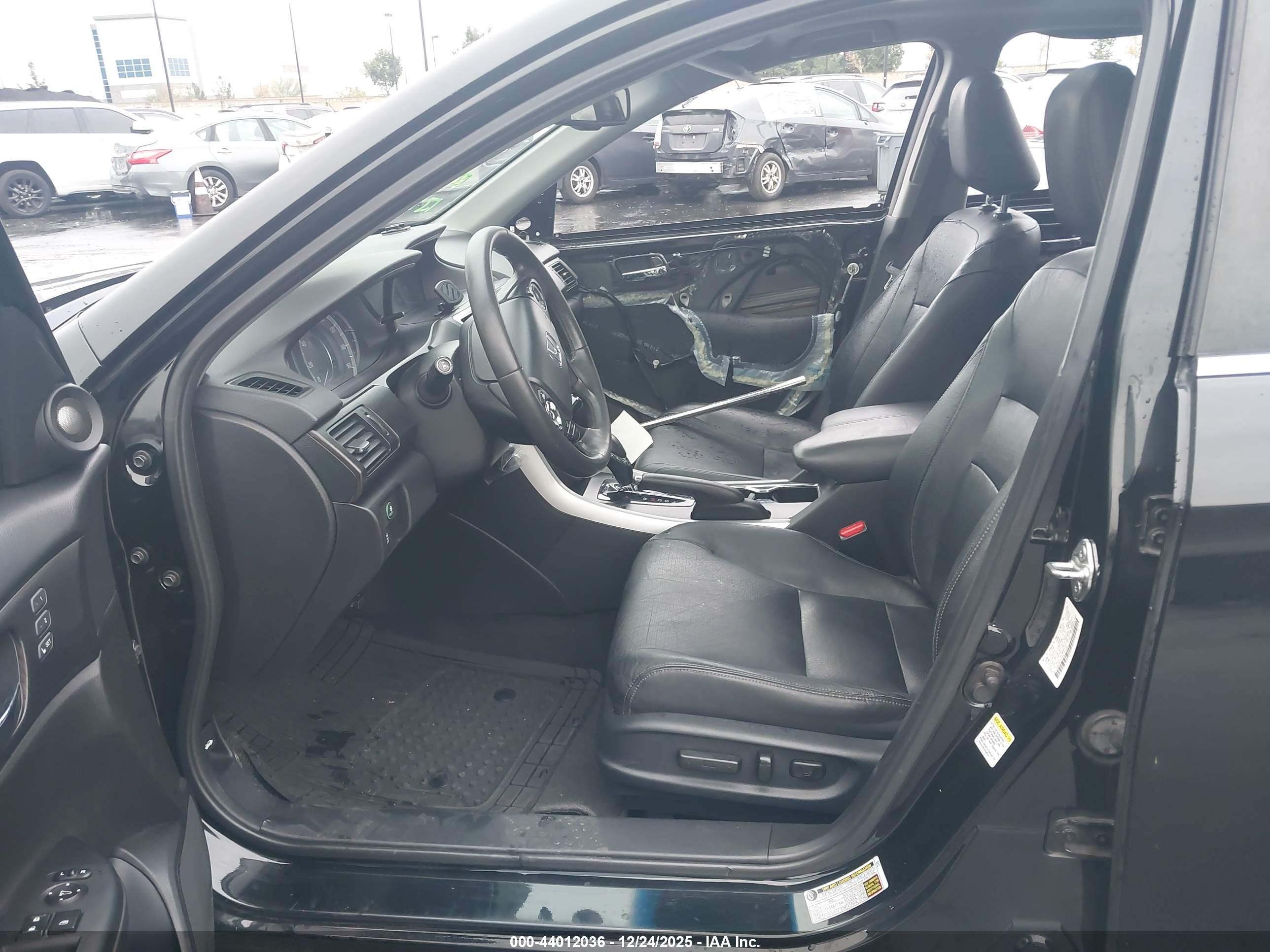 HONDA ACCORD image 5