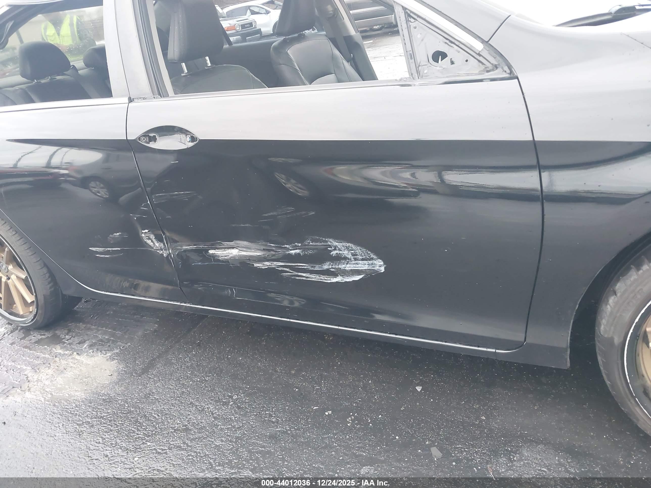 HONDA ACCORD image 6