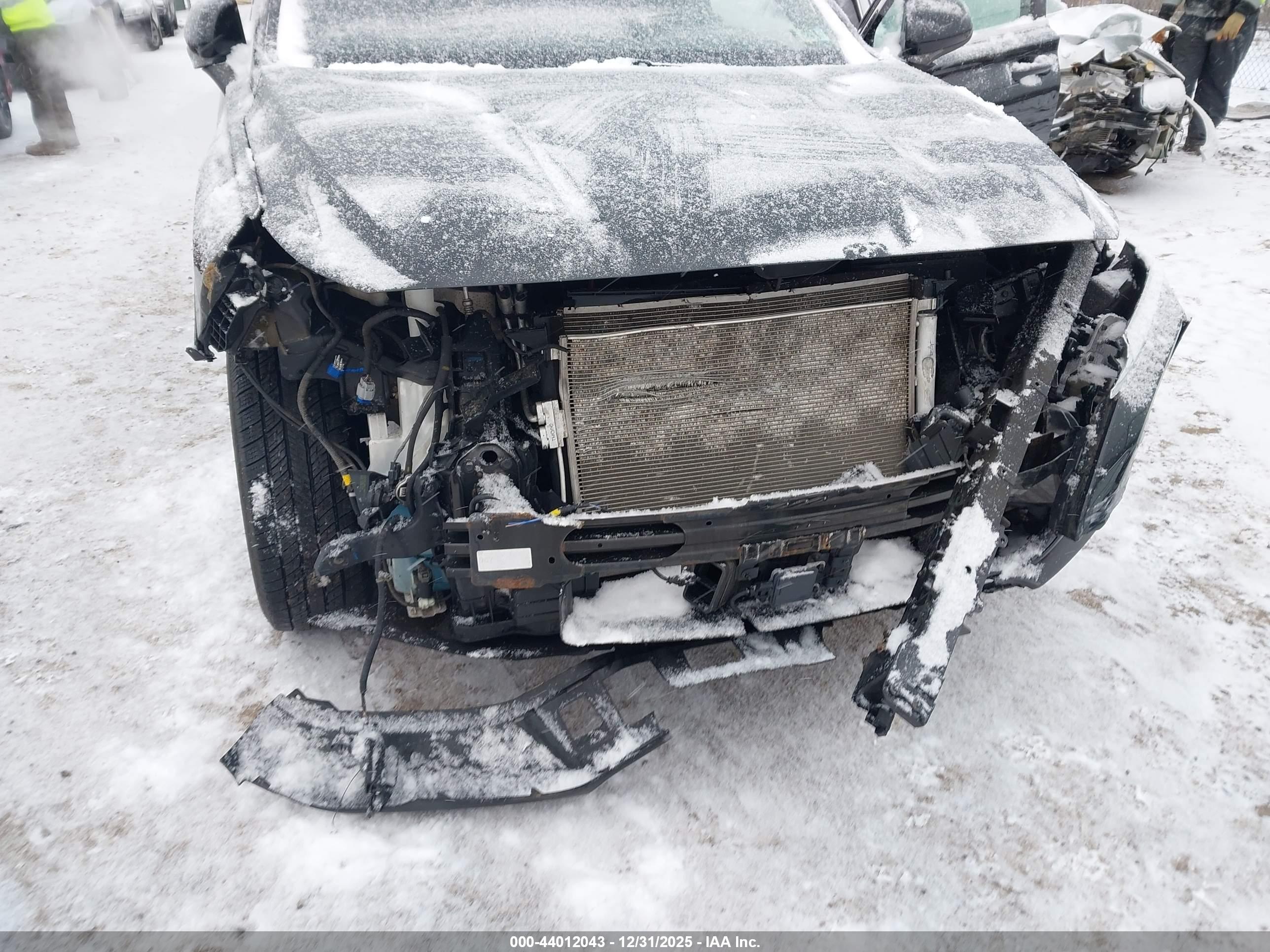 HYUNDAI SANTA image 6