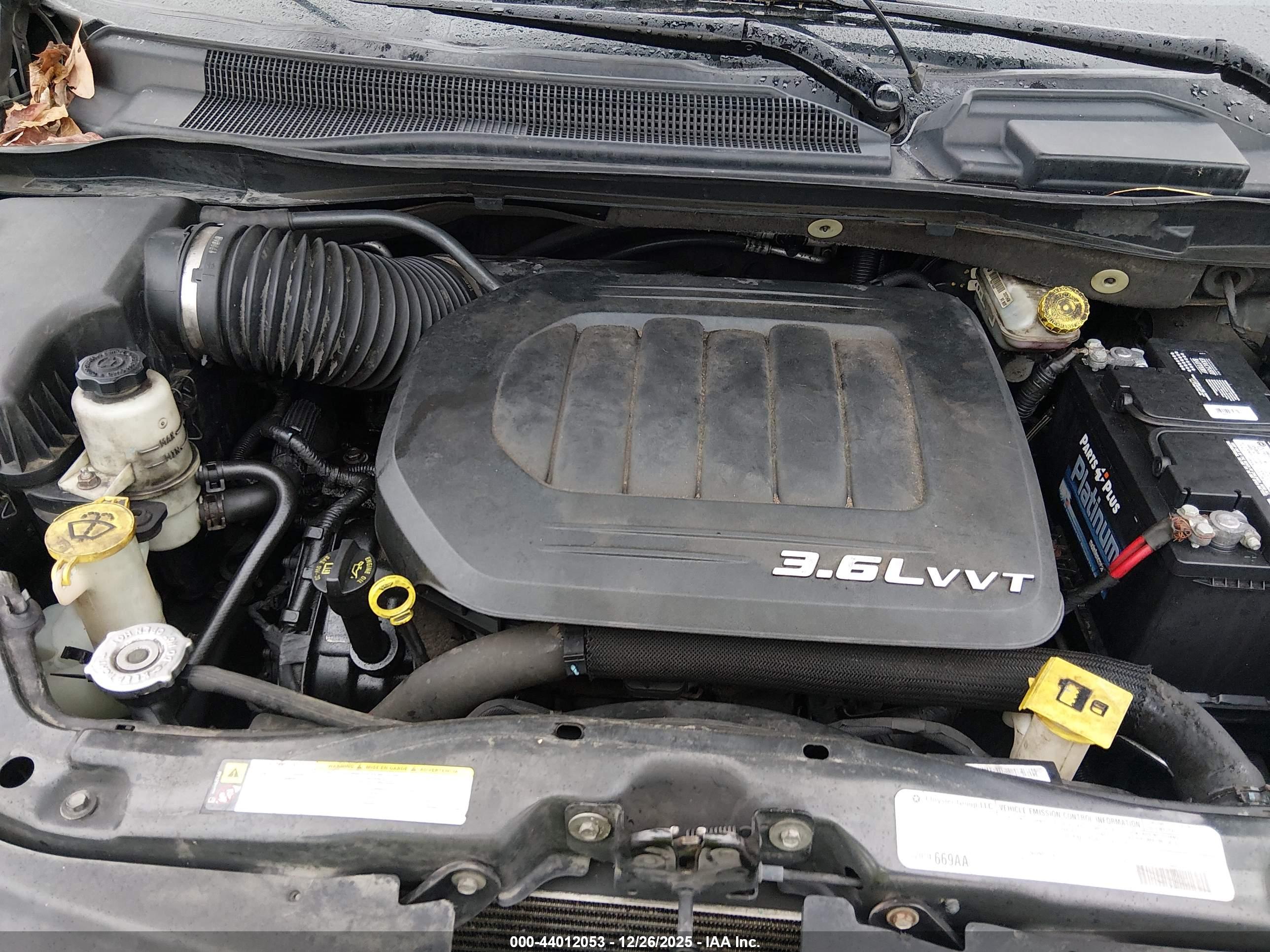 CHRYSLER TOWN image 10