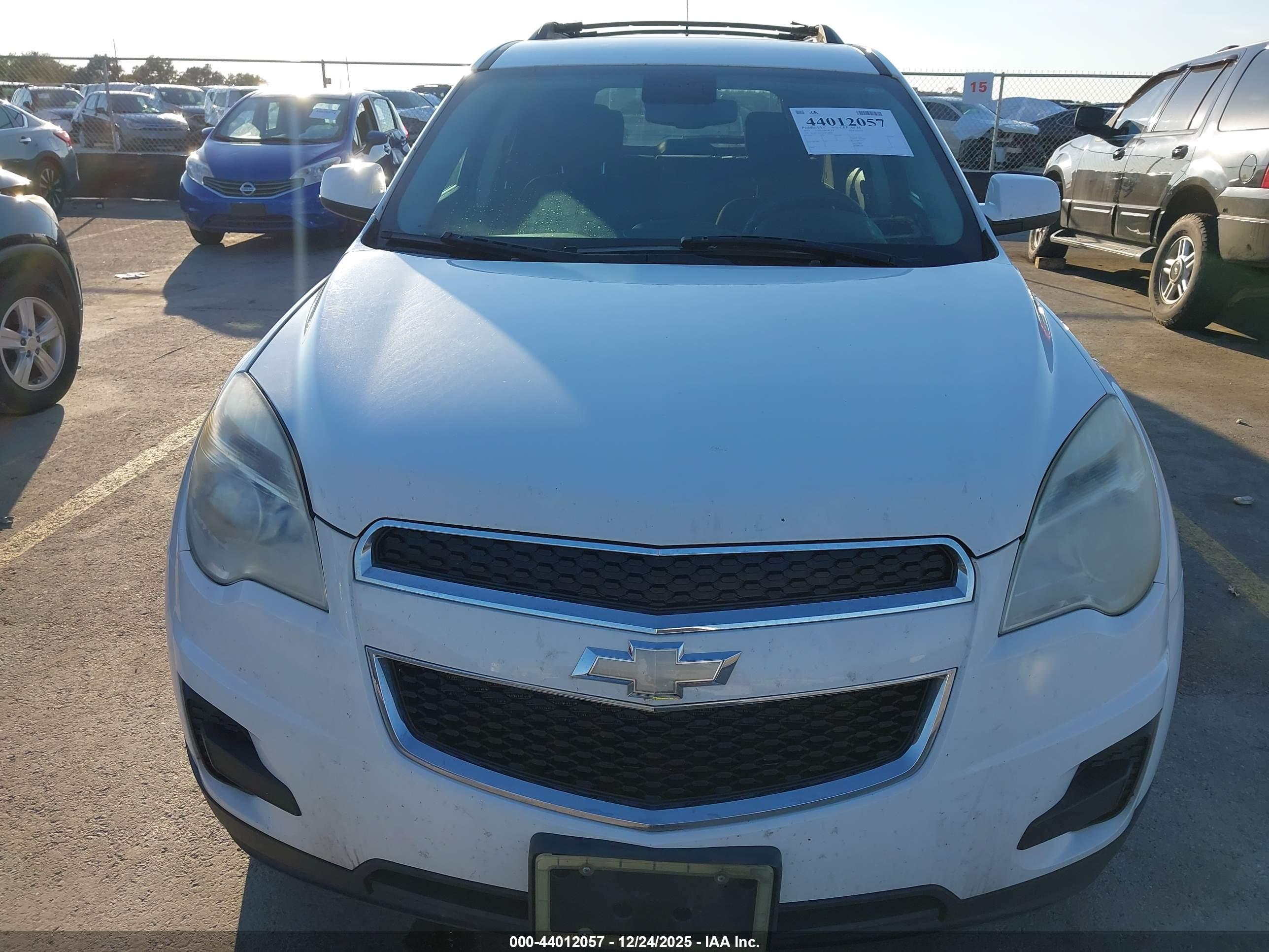 CHEVROLET EQUINOX image 6