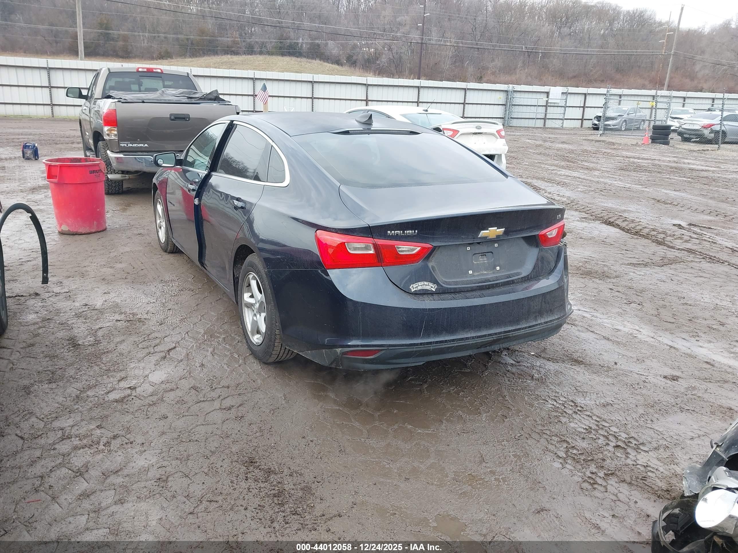 CHEVROLET MALIBU image 3
