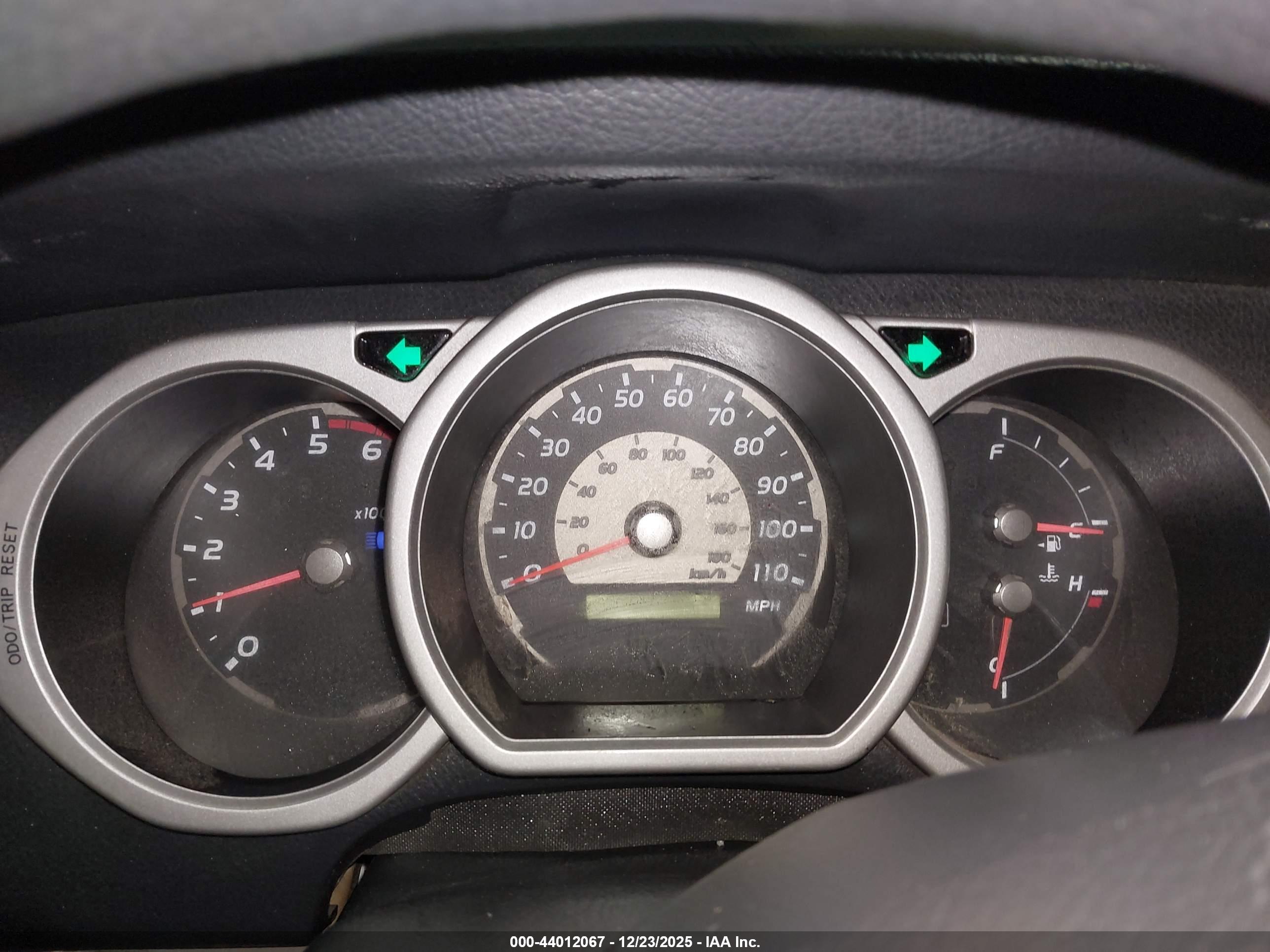 TOYOTA 4RUNNER image 7