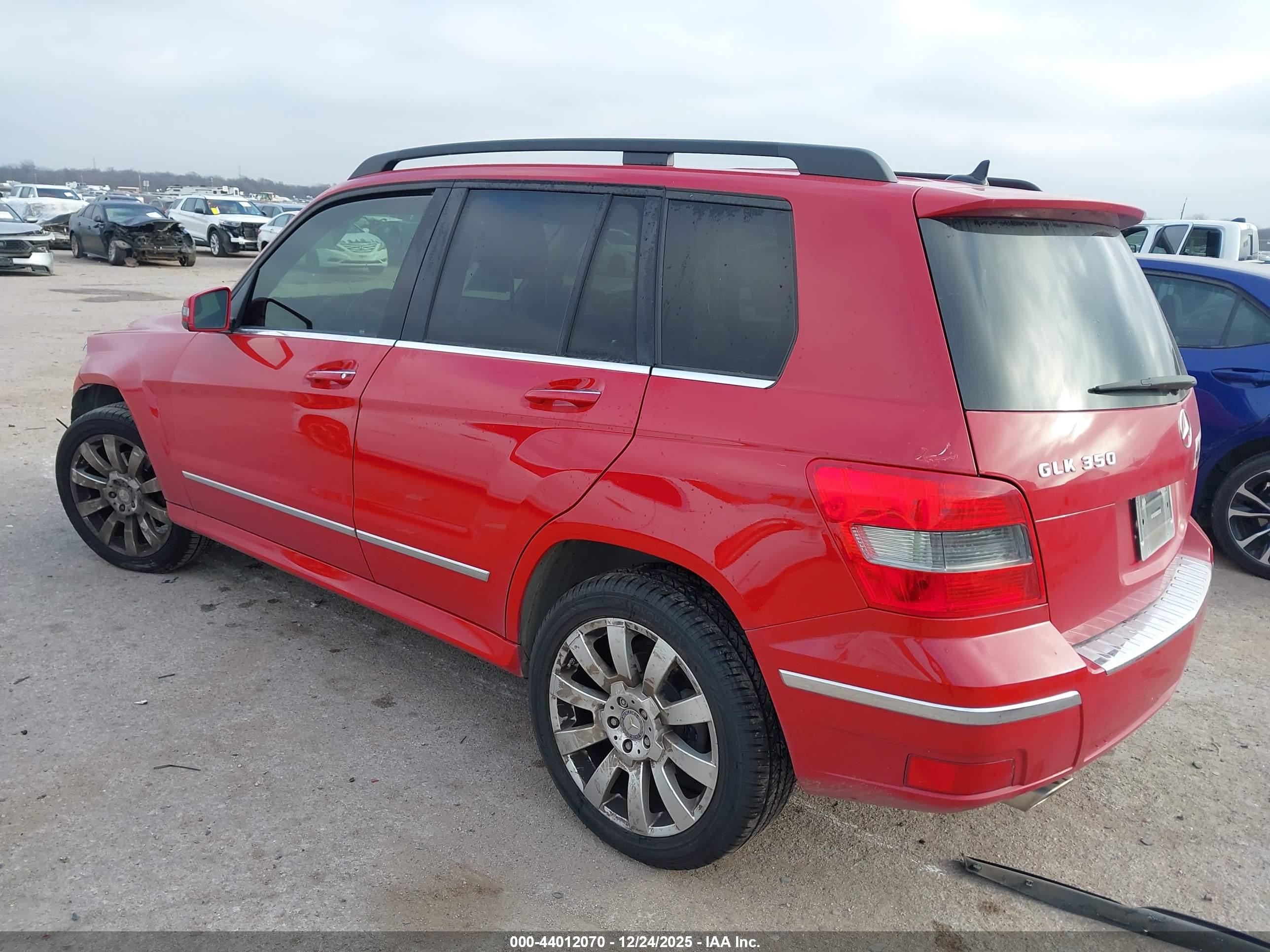 MERCEDES-BENZ GLK image 3